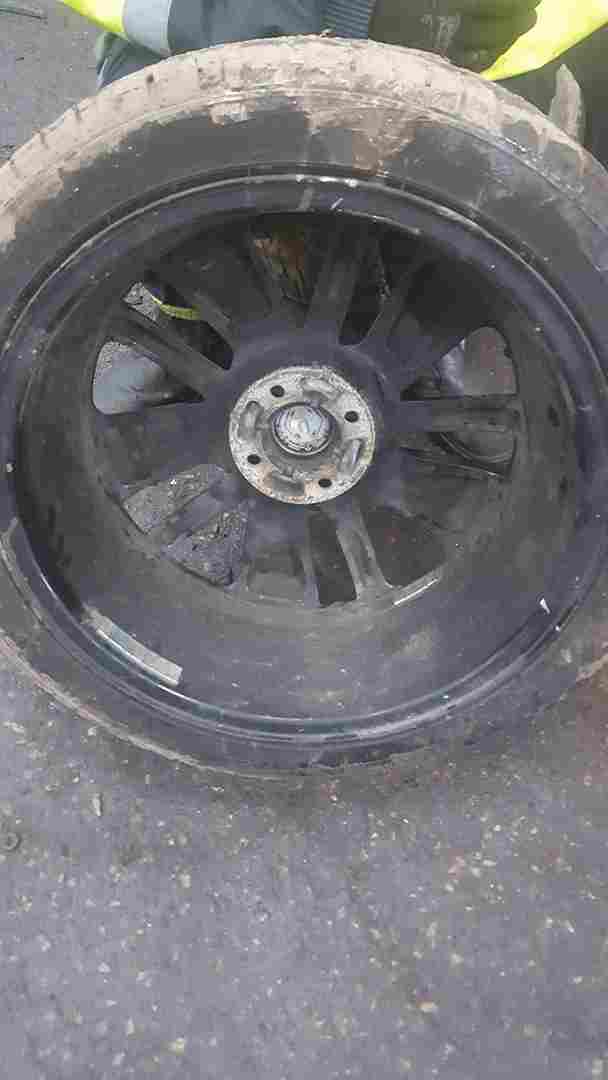 Thumb 2 Renault Clio MK4 2013-2019 Drenalic Alloy Wheel 17Inch 3/5 7Mm Tyre 205 45 17 j