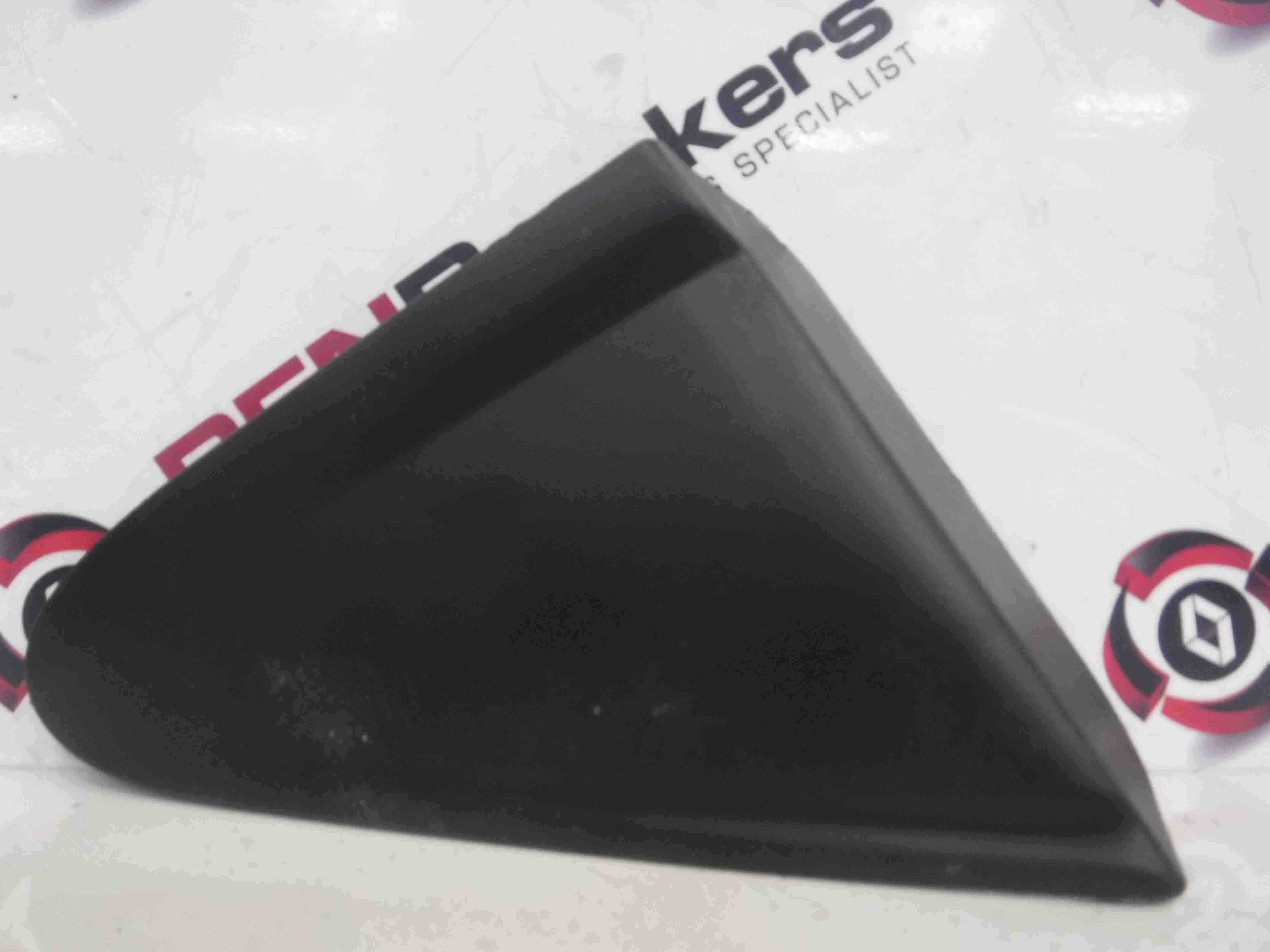 Renault Clio MK4 2013-2019 Drivers OS Wing Cover Plastic 638741447R