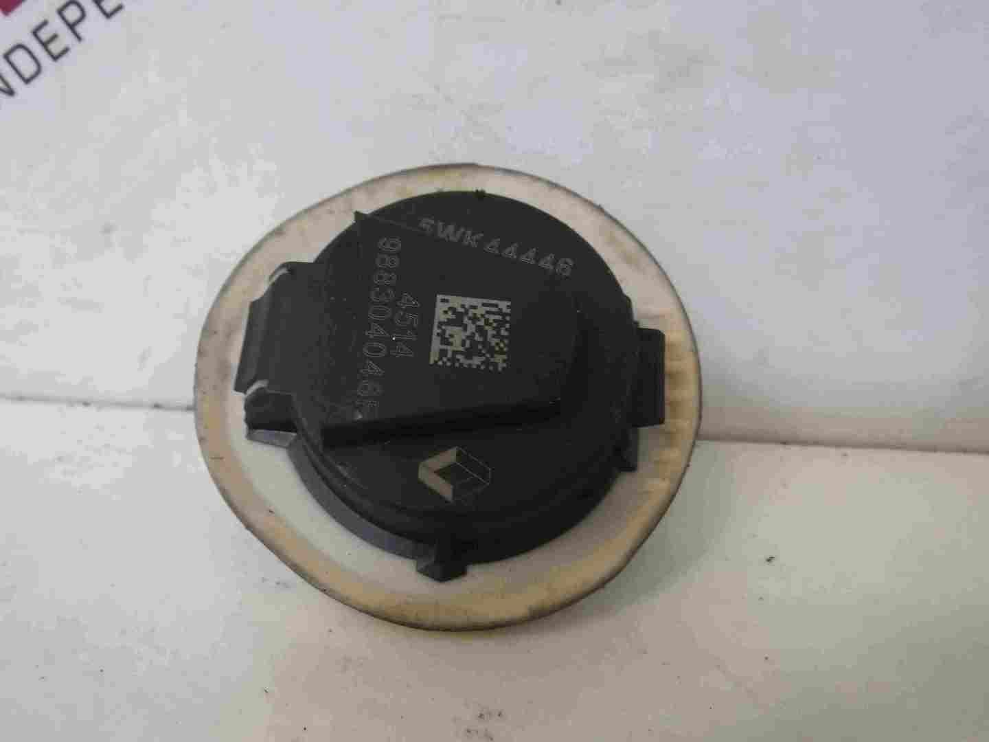 Renault Clio MK4 2013-2019 Drivers OSF Front Door Airbag Sensor 988304048R