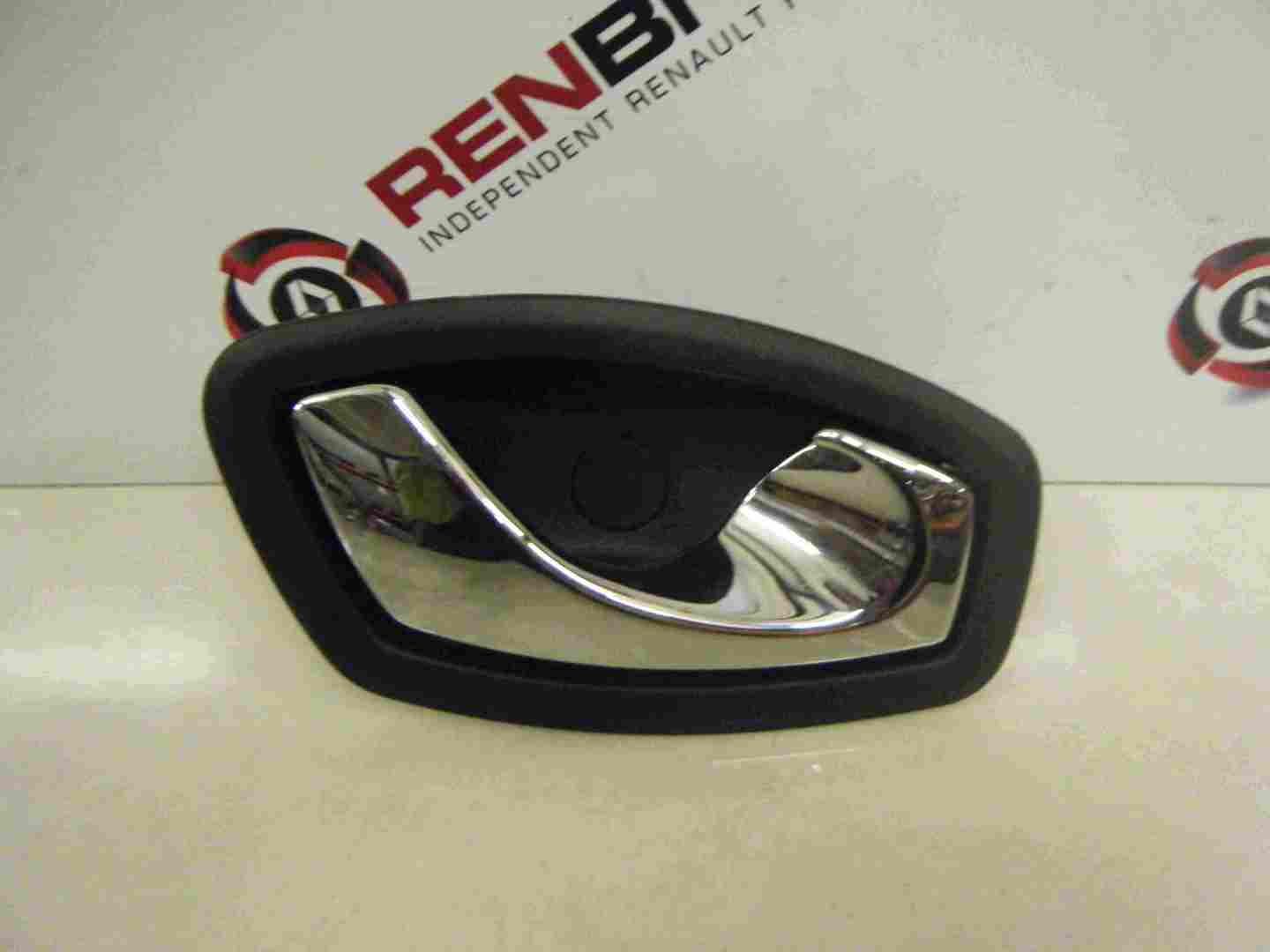Renault Clio MK4 2013-2019 Drivers OSF Front Interior Door Handle 826720001r