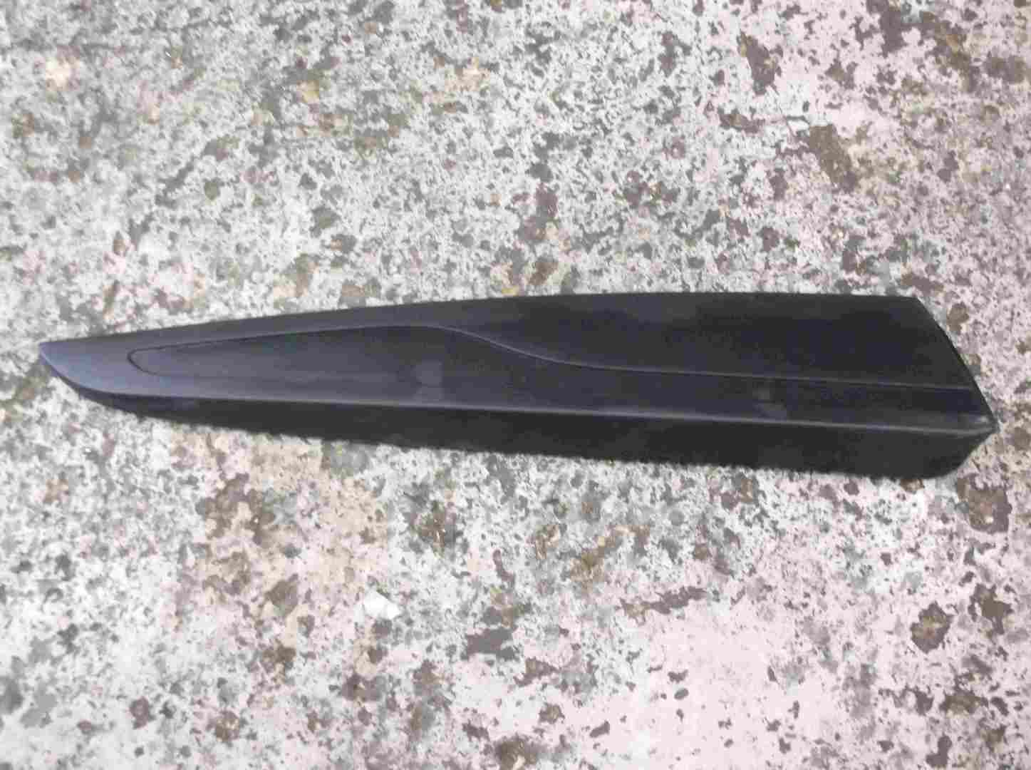 Renault Clio MK4 2013-2019 Drivers OSR Rear Door Moulding Tirm Bottom Bump
