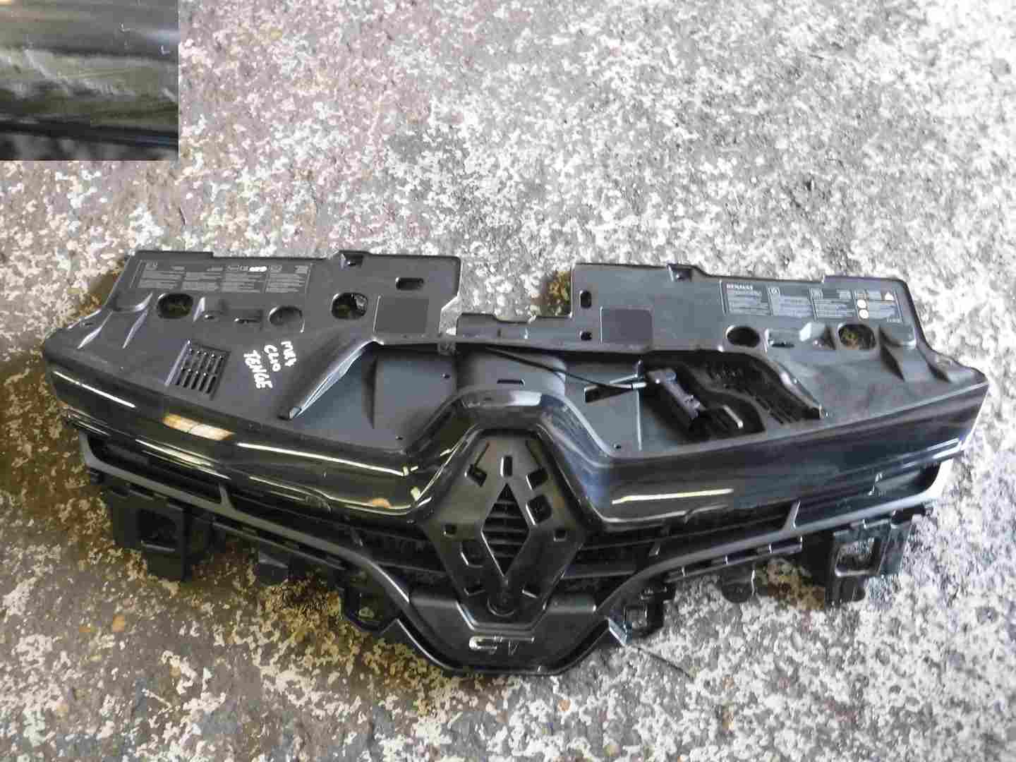 Renault Clio MK4 2013-2019 Front Bumper Gril Grille Black TEGNE