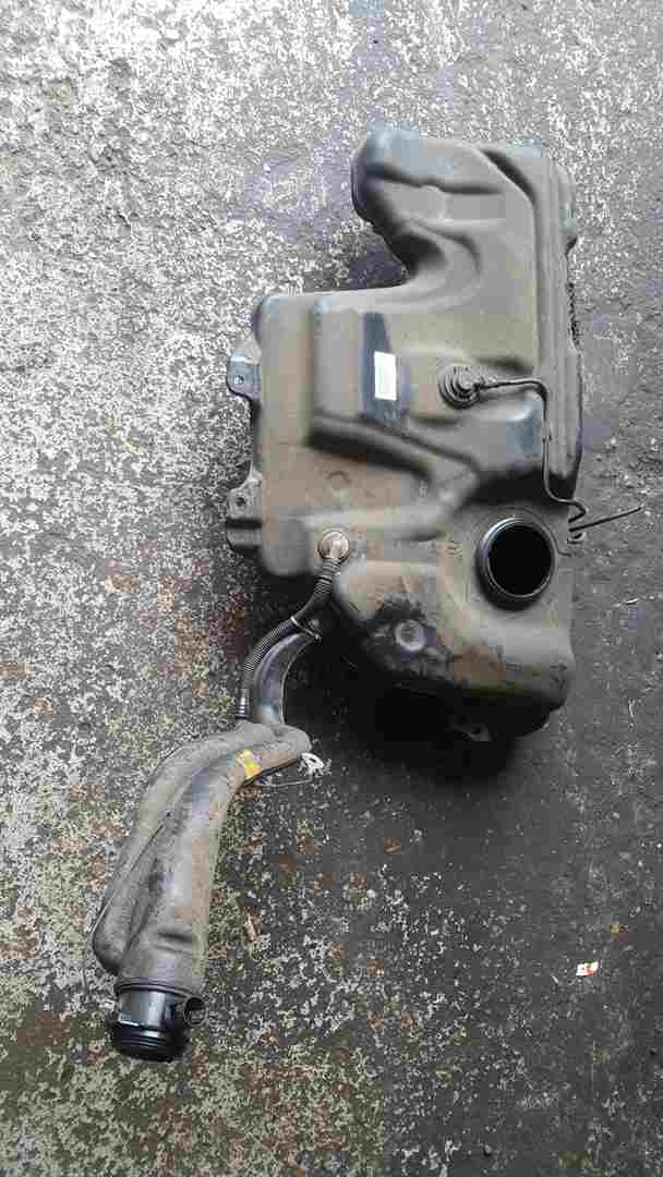 Thumb 8 Renault Clio MK4 2013-2019 Fuel Tank 0.9 TCE 172026342R