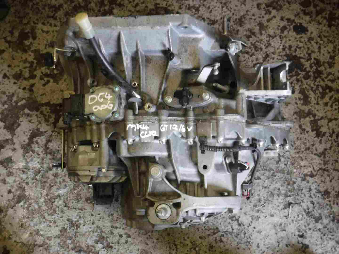 Renault Clio MK4 2013-2019 GT 1.2 16v Automatic Gearbox DC4 006