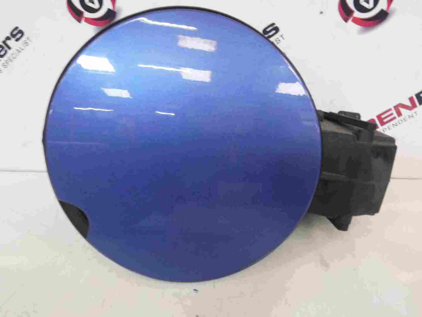 Renault Clio MK4 2013-2019 GT Fuel Flap Cover Blue TERNT