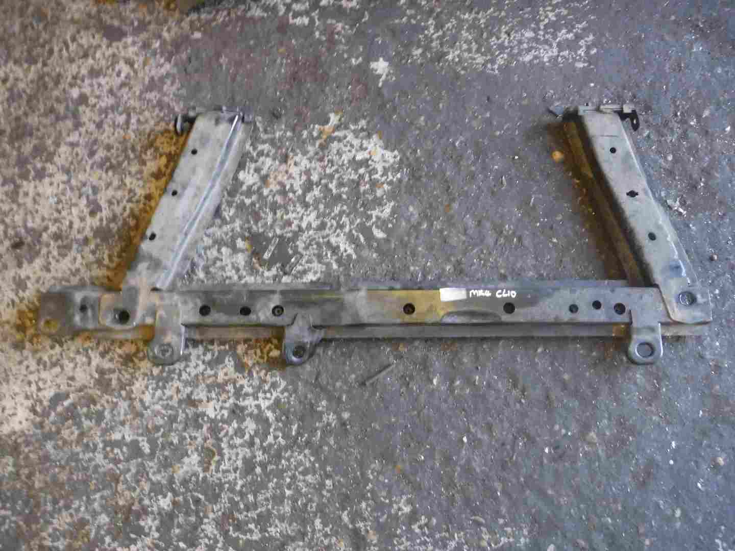 Renault Clio MK4 20132015 Lower Subframe Radiator Support Cradle