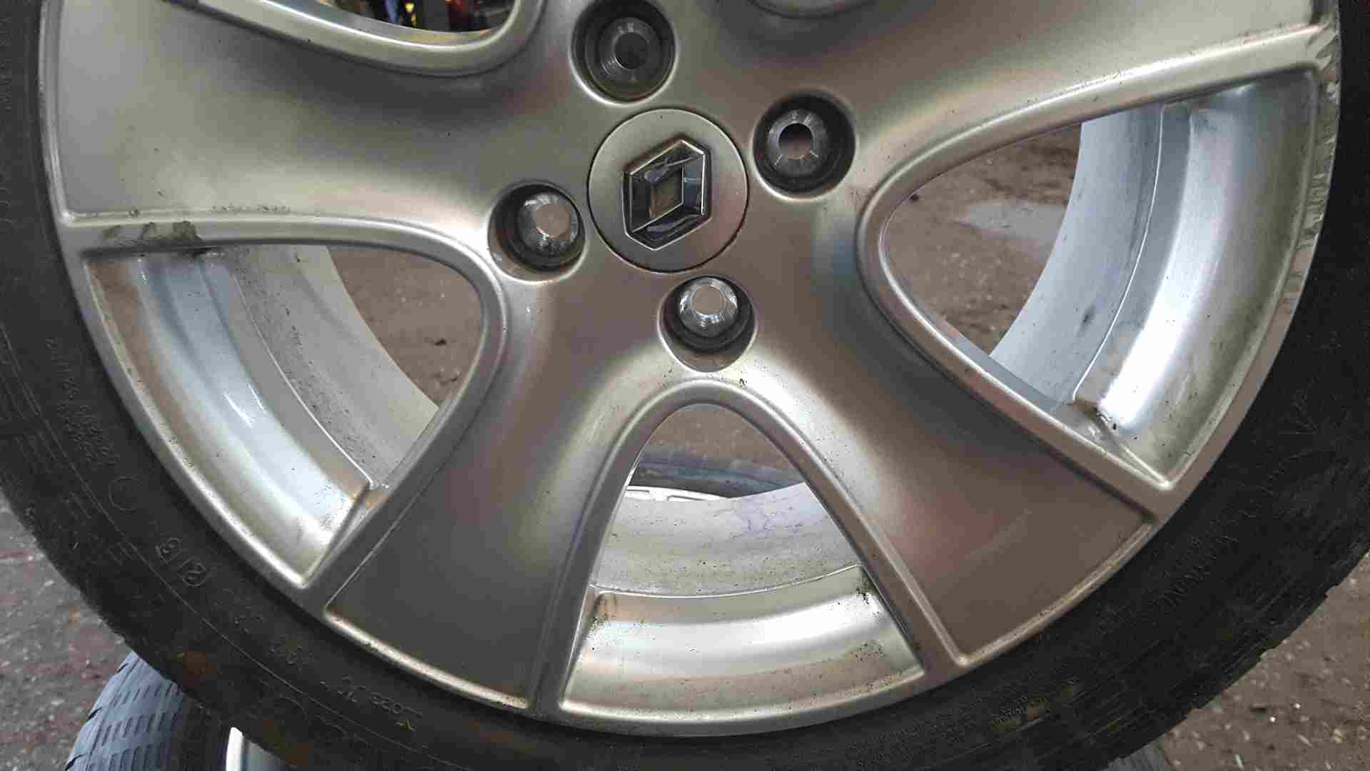 Thumb 3 Renault Clio MK4 2013-2019 Passion Alloy Wheel + Tyre 195 55 16 6Mm 3/5