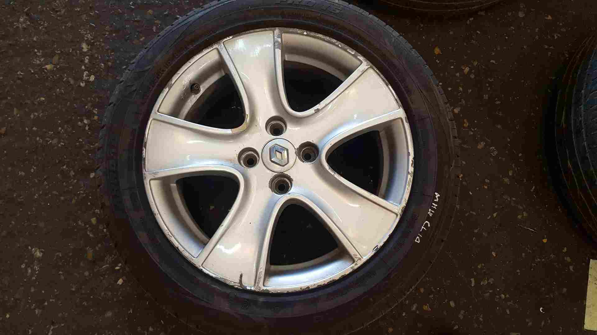 Renault Clio MK4 2013-2019 Passion Alloy Wheel + Tyre 195 55 16 7Mm 2/5