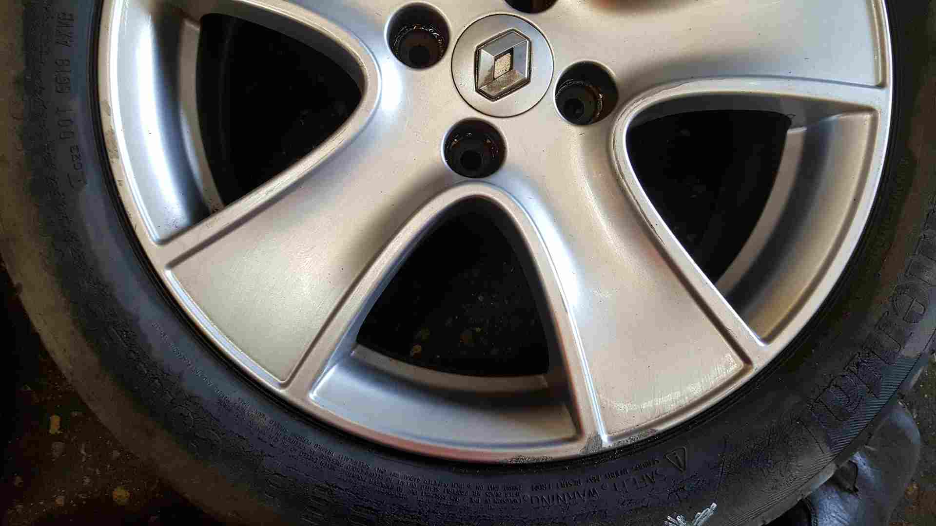 Thumb 2 Renault Clio MK4 2013-2019 Passion Alloy Wheel 16Inch 3/5
