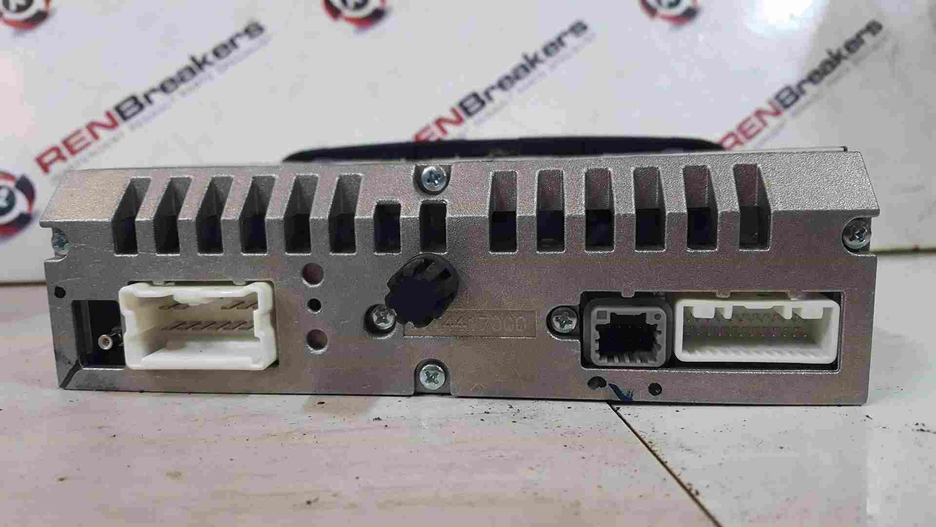 Thumb 3 Renault Clio MK4 2013-2019 Radio Cd Player Head Unit MP3 Bluetooth + Code