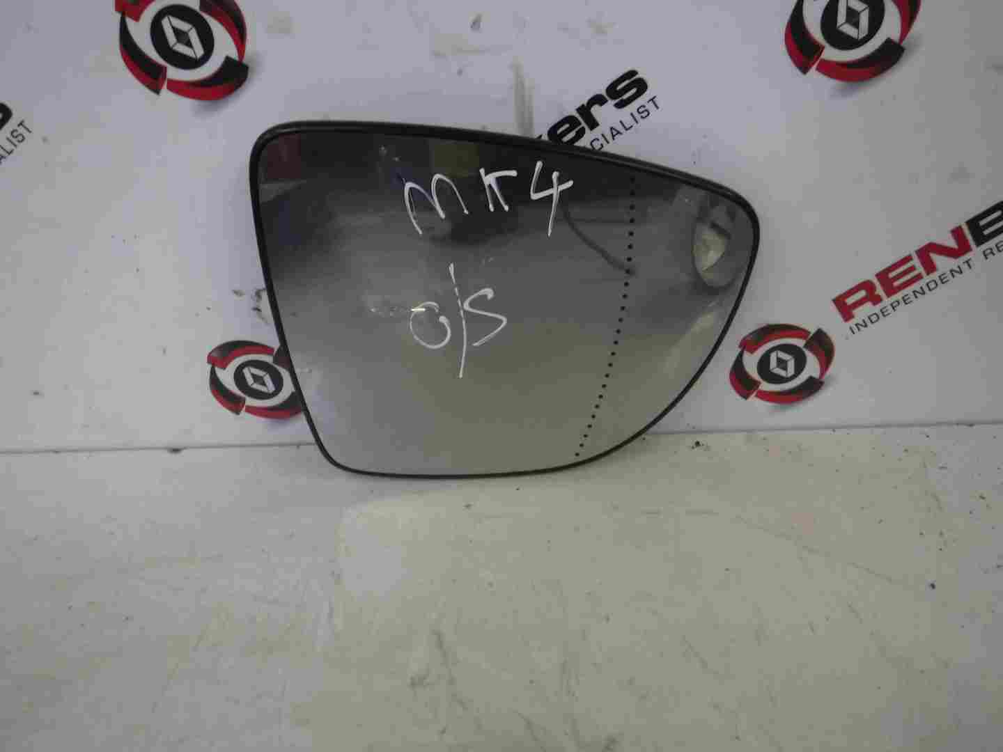 Renault Clio MK4 2013-2019 Replacement  Drivers OS Wing Mirror Glass