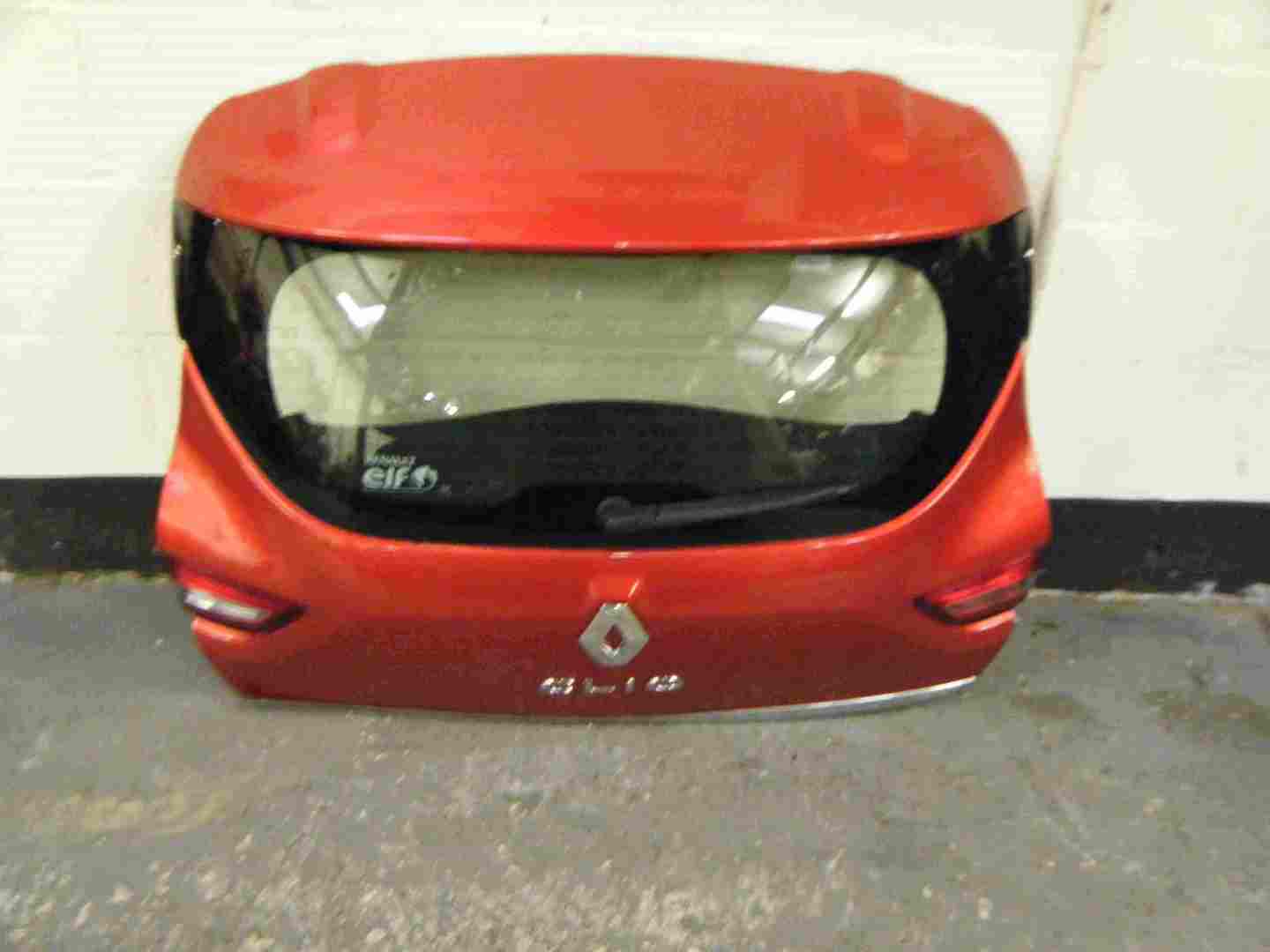 Renault Clio MK4 2013-2019 Tailgate Boot Door Red TENNP 