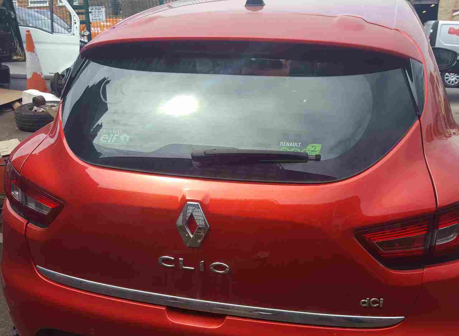 Thumb 3 Renault Clio MK4 2013-2019 Tailgate Boot Door RED Tennp