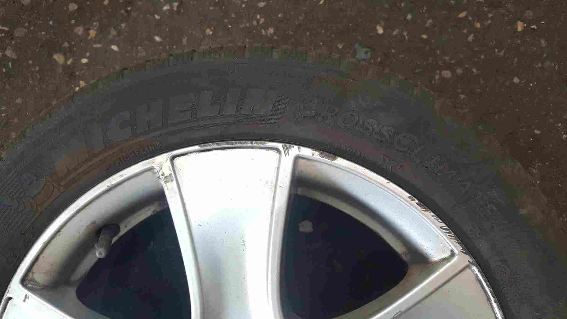 Thumb 2 Renault Clio MK4 2013-2019 Passion Alloy Wheel + Tyre 195 55 16 6Mm 3/5