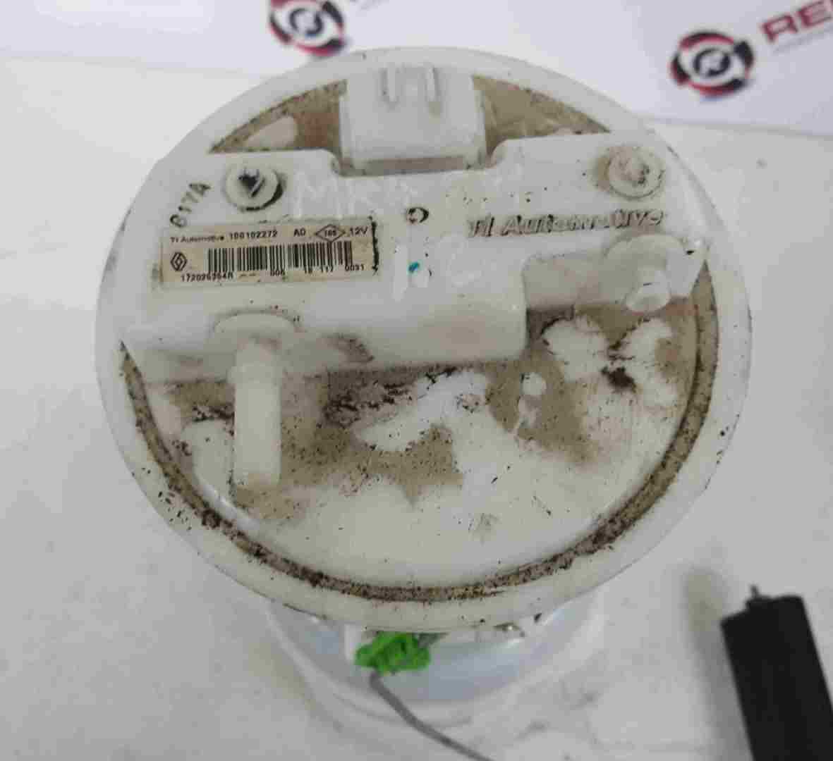 Thumb 3 Renault Clio MK4 2013-2019 1.2 16v Fuel Sender Unit 172025354R