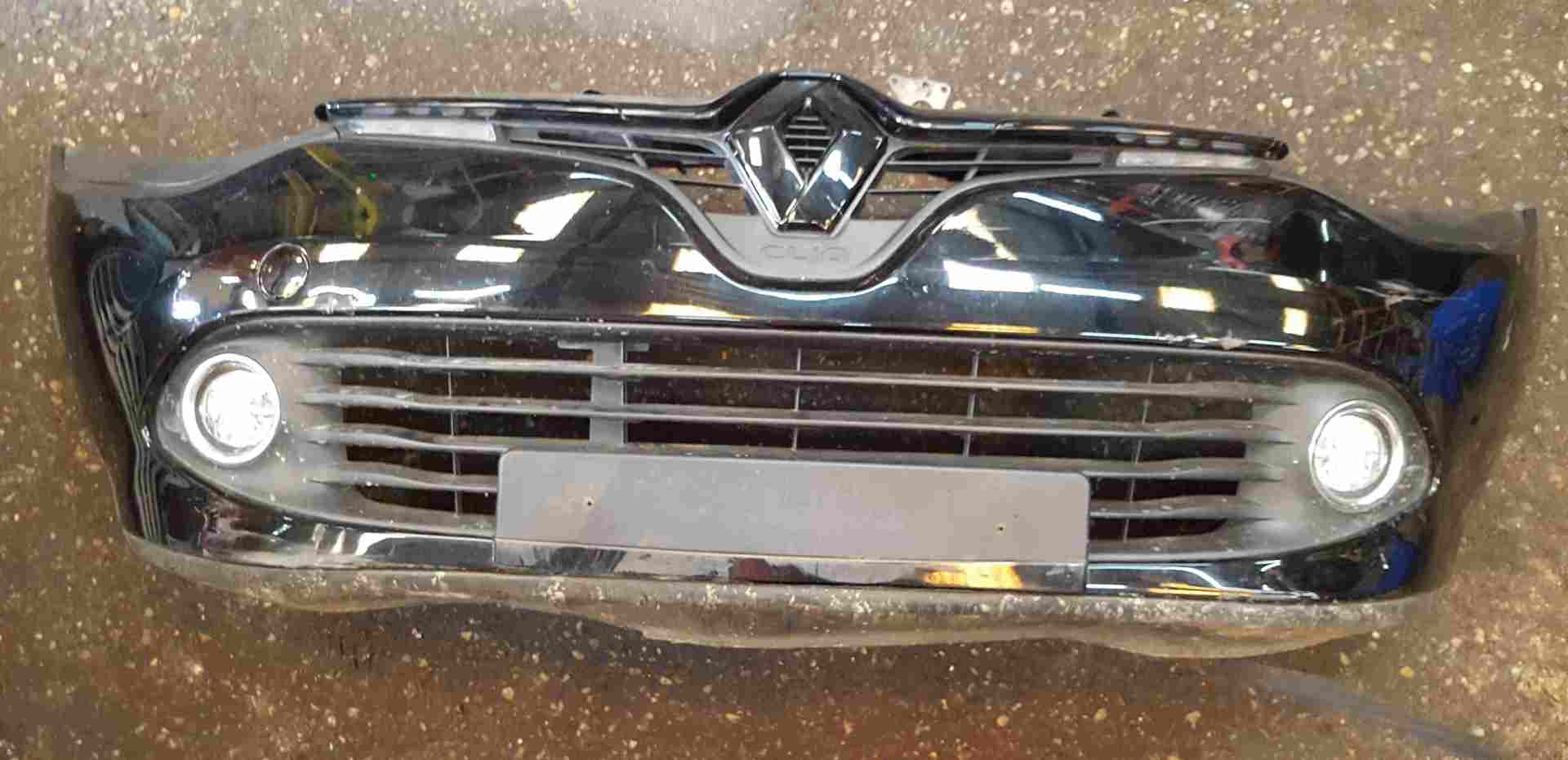 Thumb 2 Renault Clio MK4 2013-2019 Front Bumper Black TEGNE