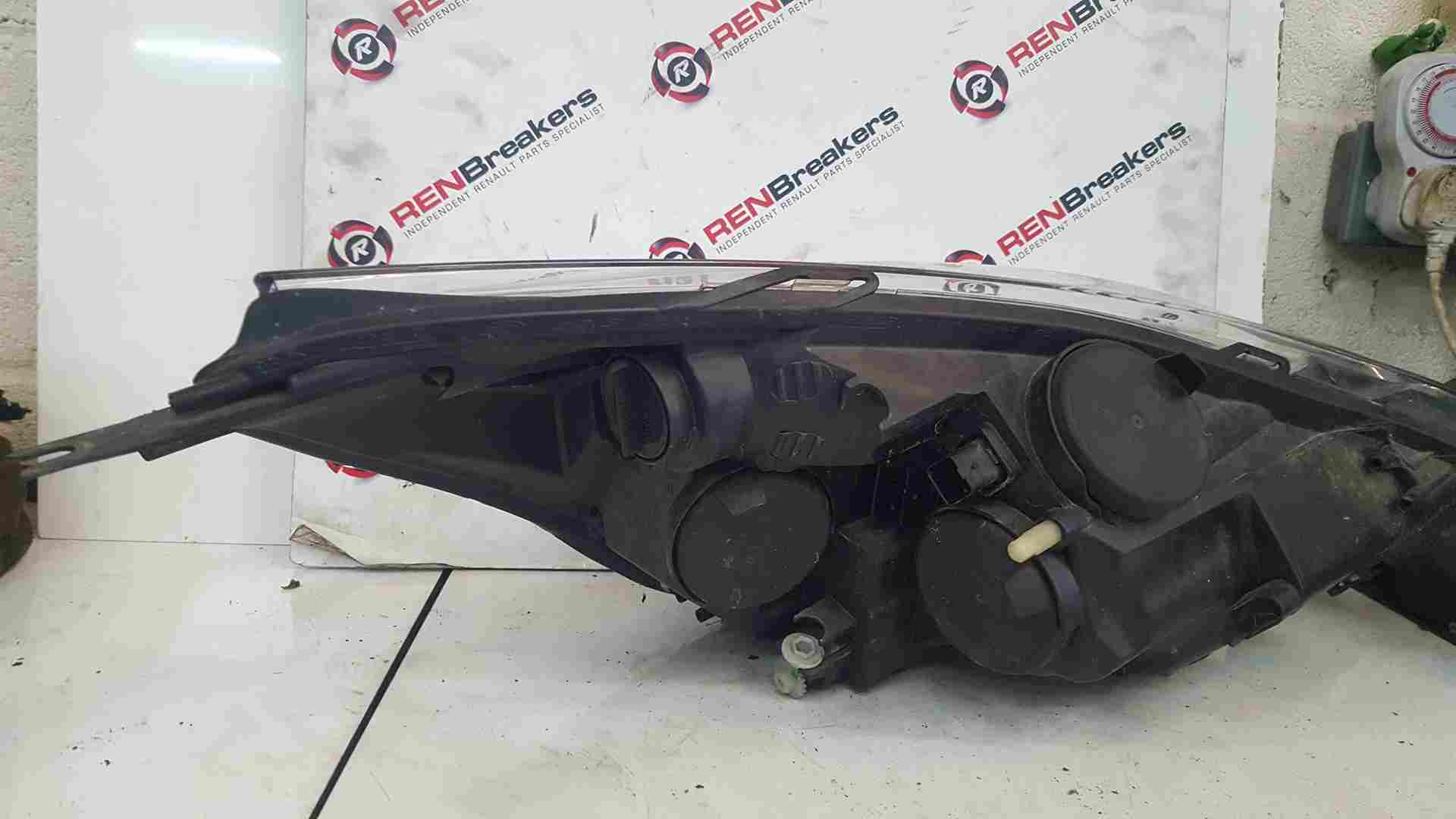 Thumb 5 Renault Clio MK4 2013-2019 Passenger NSF Front Headlight Broken TAB 260606688R
