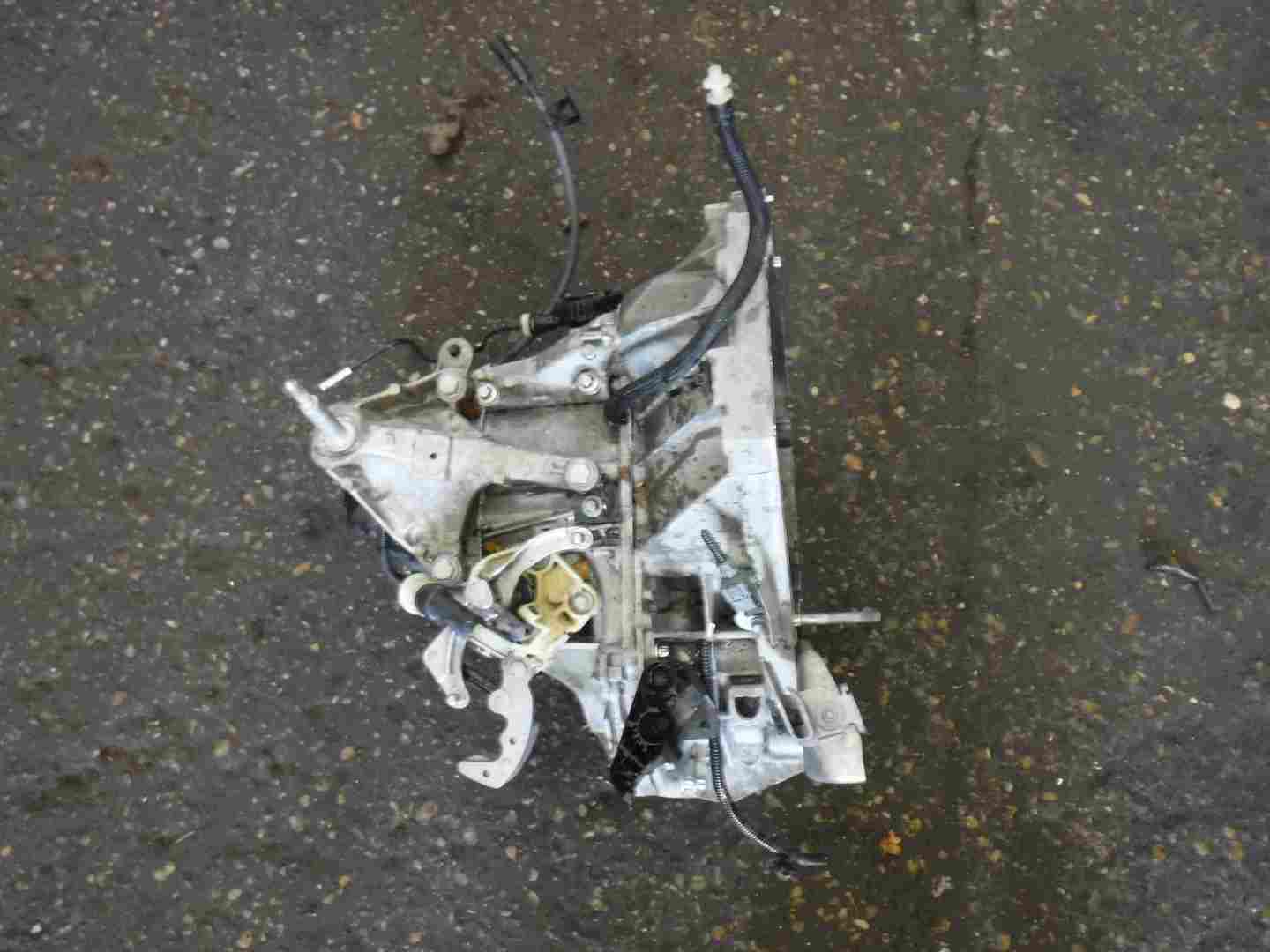 Renault Clio MK4 2013-2018 1.5 dCi Gearbox JR5 060 JR5060