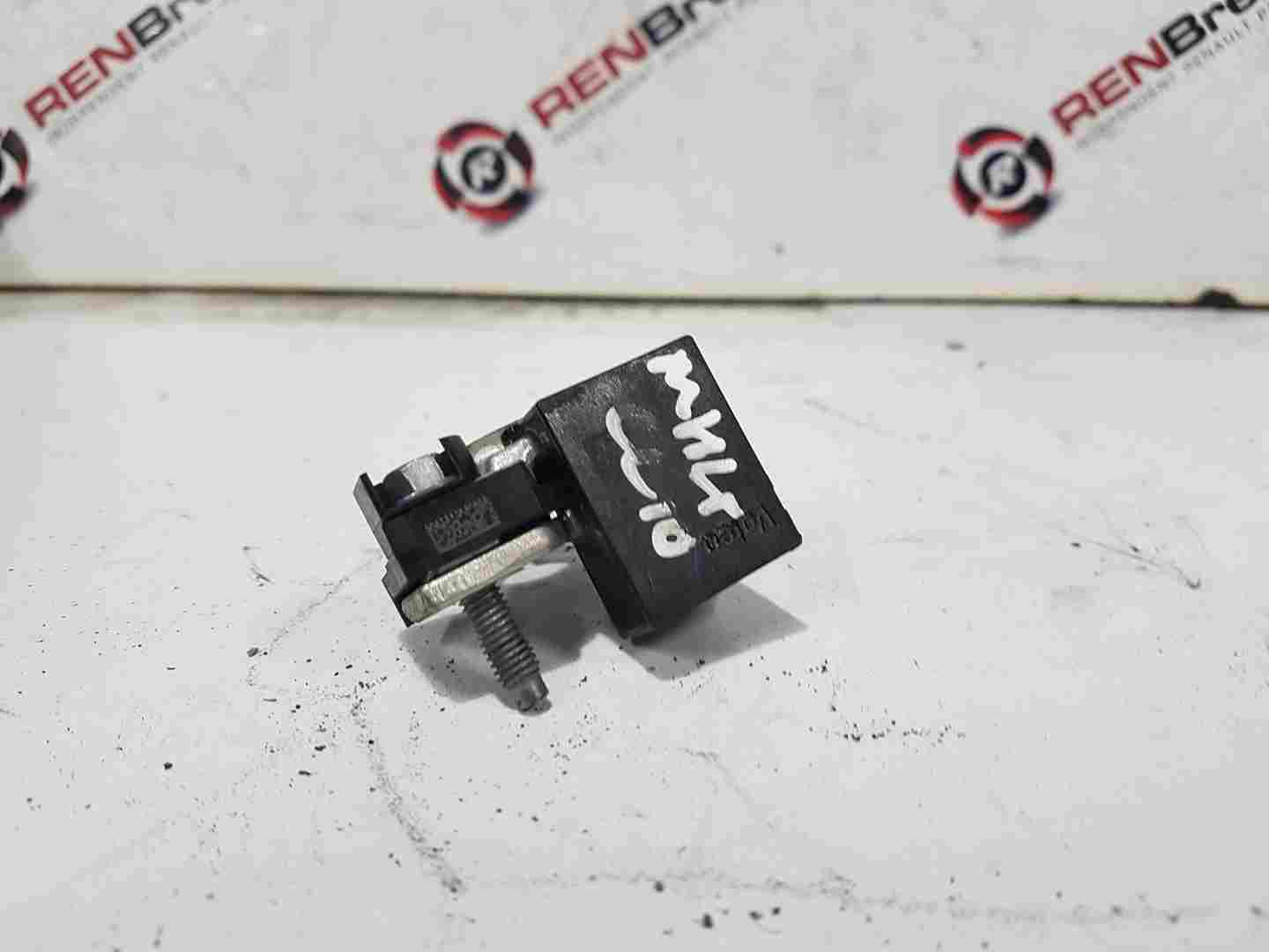 Thumb 6 Renault Clio MK4 2013-2018 Battery Negative Sensor 295c30372r