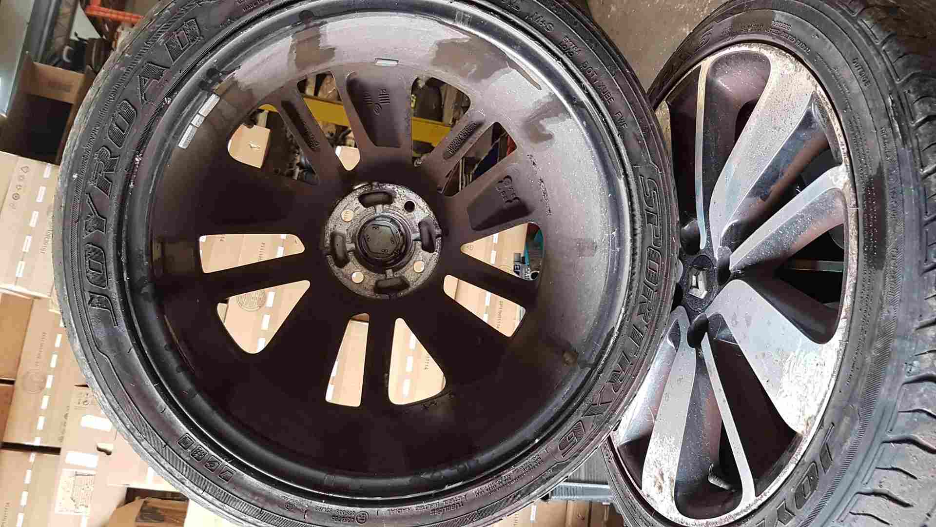 Thumb 3 Renault Clio MK4 2013-2018 Drenalic Alloy Wheel 17Inch 3/5 403006755R