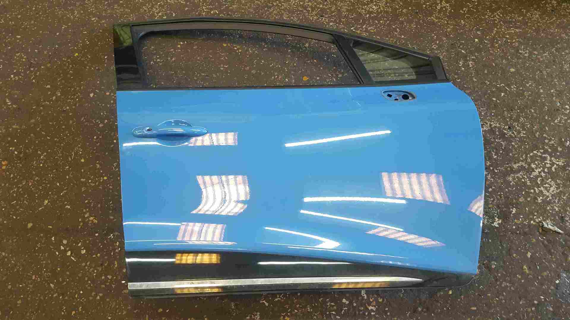 Thumb 3 Renault Clio MK4 2013-2018 Drivers OSF Front Door Blue OVRPJ