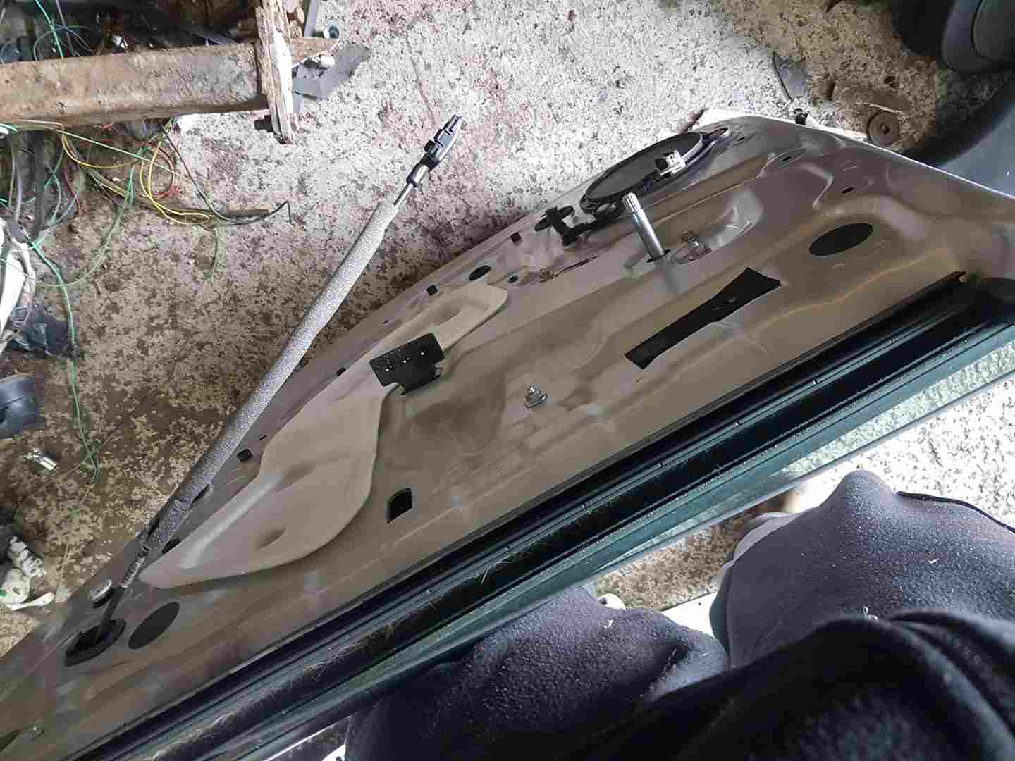 Renault Clio MK4 2013-2018 Drivers OSR Rear Door Silver Ted69