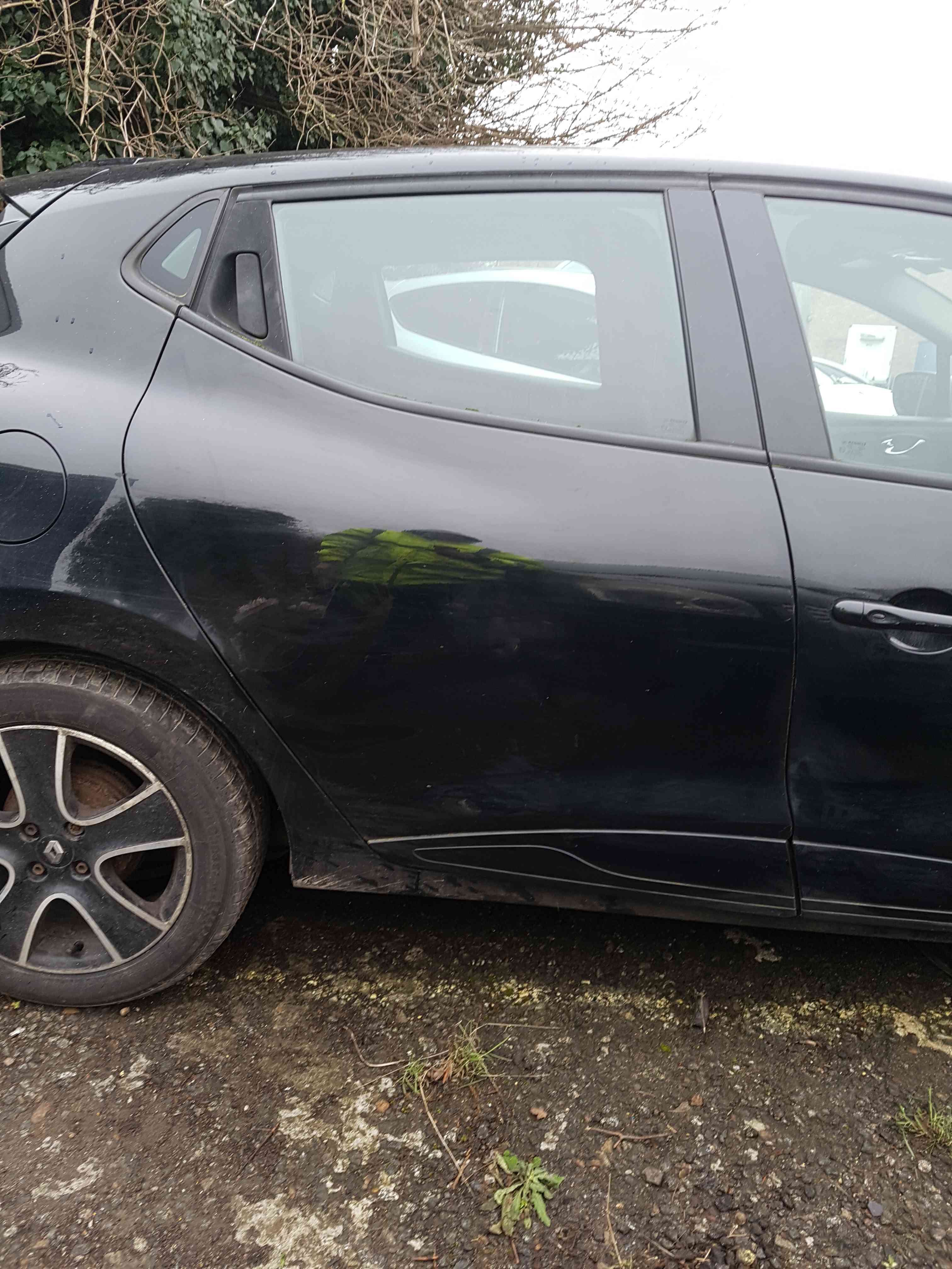 Thumb 5 Renault Clio MK4 2013-2018 Drivers OSR Rear Door Tegne Black Trim Gloss