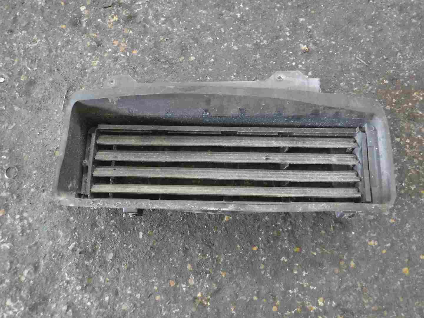 Renault Clio MK4 2013-2018 Electronic Intercooler Flap Air Duct Scoop 214992066R