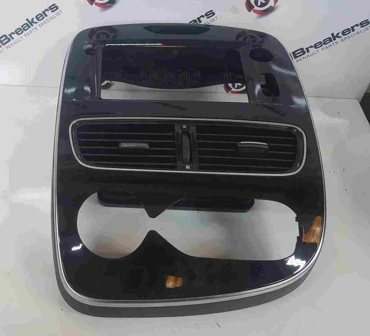 Renault Clio MK4 2013-2018 Heater Sat Nav Display Surround Gloss Black Dash