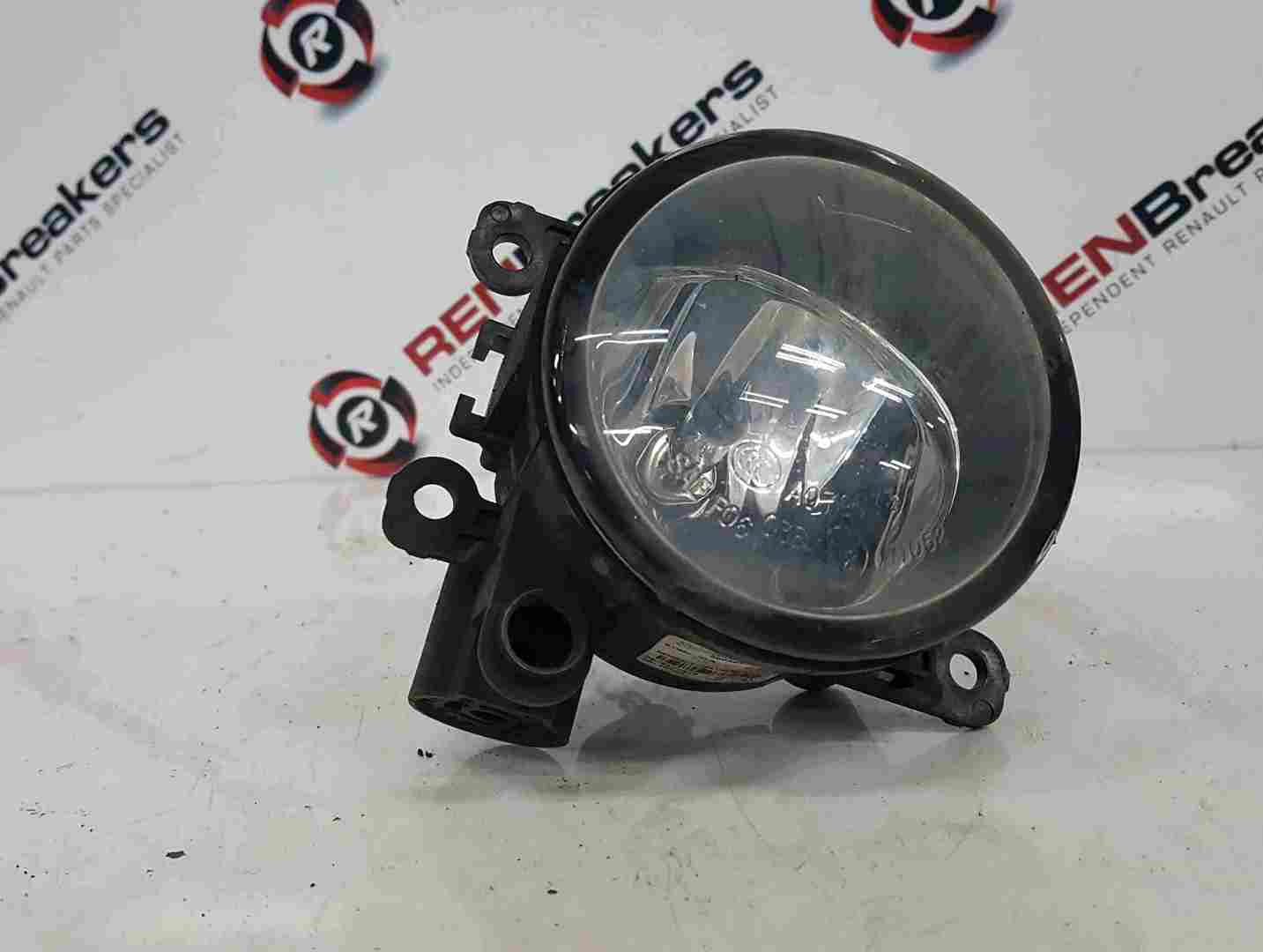 Thumb 2 Renault Clio MK4 2013-2018 Passenger NSF Front Fog Light 261550885R