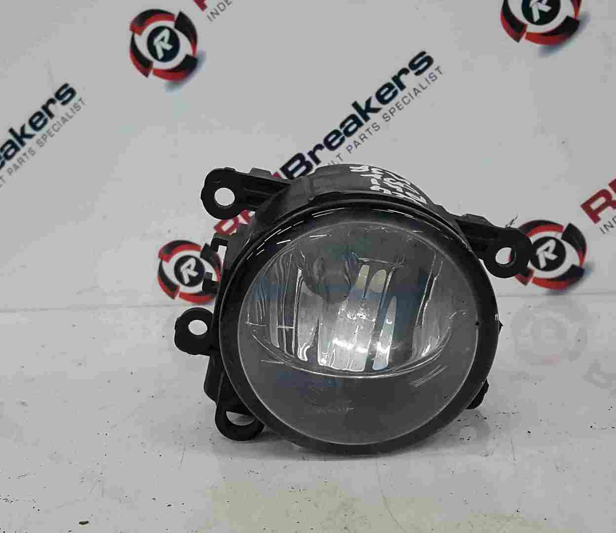 Renault Clio MK4 2013-2018 Passenger NSF Front Fog Light 261550885R