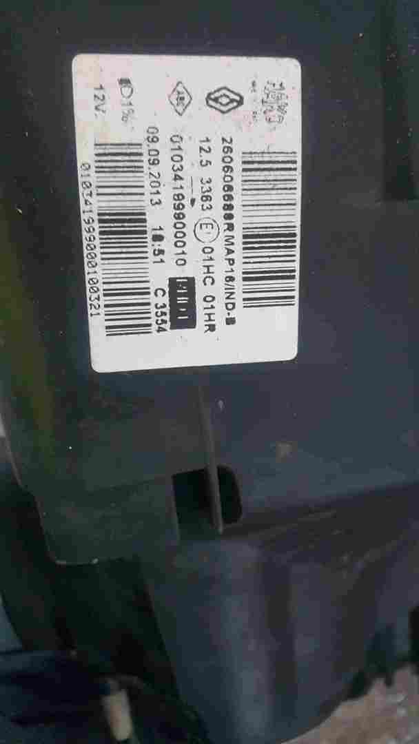 Thumb 3 Renault Clio MK4 2013-2018 Passenger NSF Front Headlight 260606688R