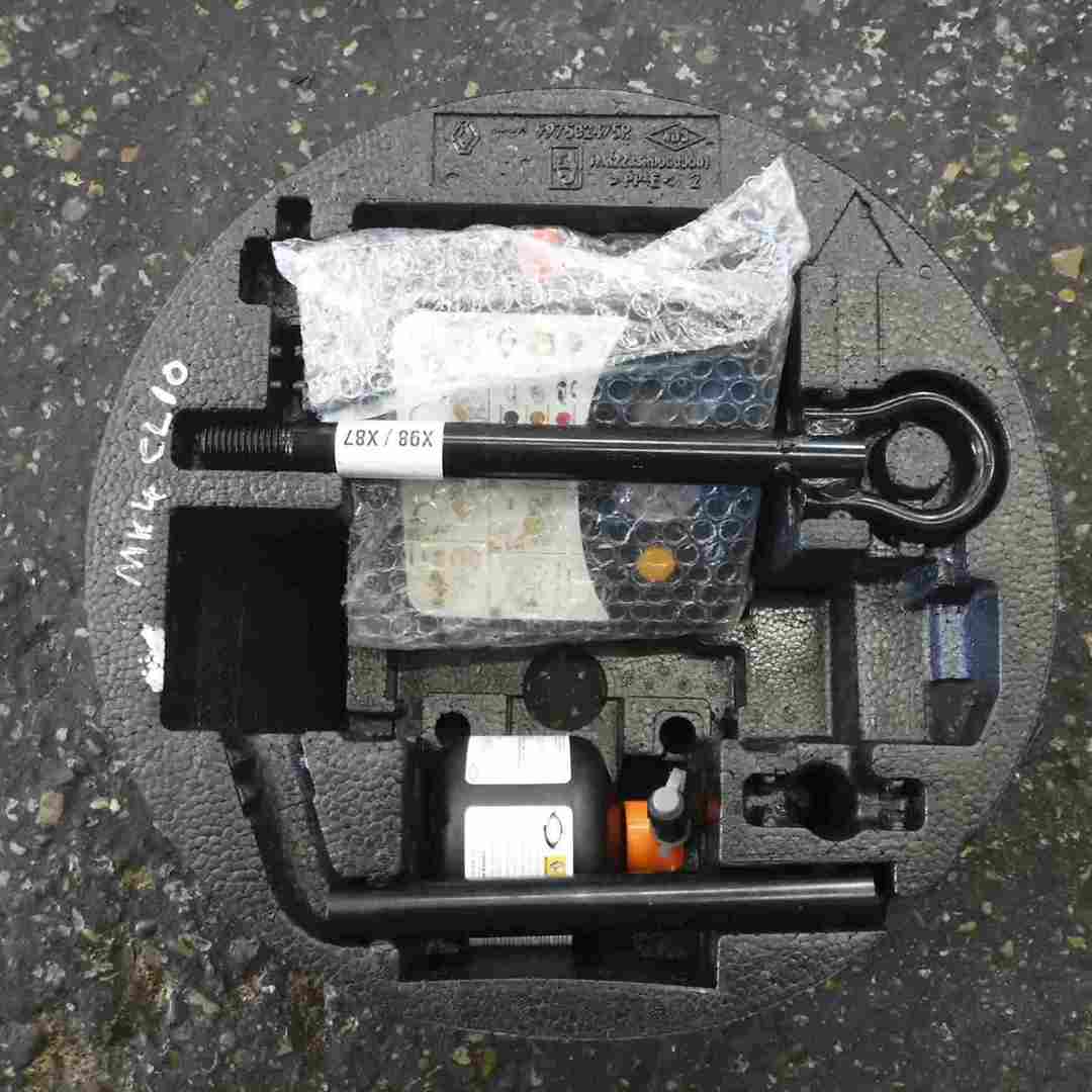 Renault Clio MK4 2013-2018 Spare Wheel Foam + Pump Kit 997502475R