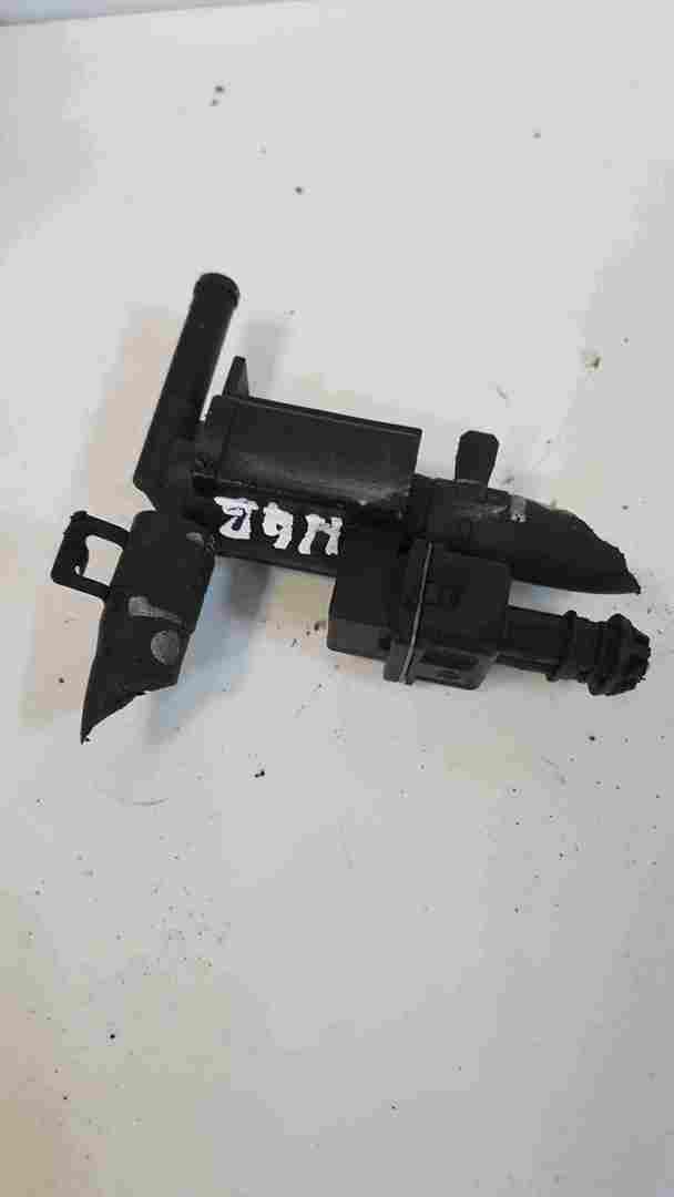 Thumb 2 Renault Clio MK4 2013-2019 0.9 TCe Turbo Boost Pressure Converter Valve Solenoid
