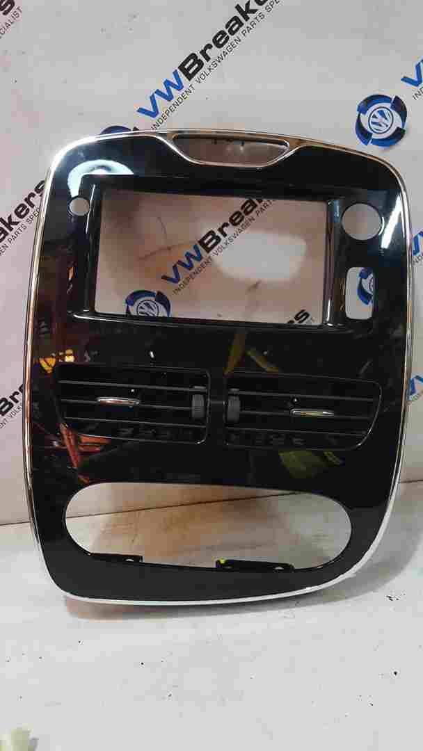 Thumb 7 Renault Clio MK4 2013-2019 Centre Dashboard Heater Display Surround Chrome Black