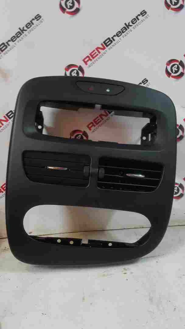 Thumb 4 Renault Clio MK4 2013-2019 Centre Heater Vents Heater Surround Panel hazard lock