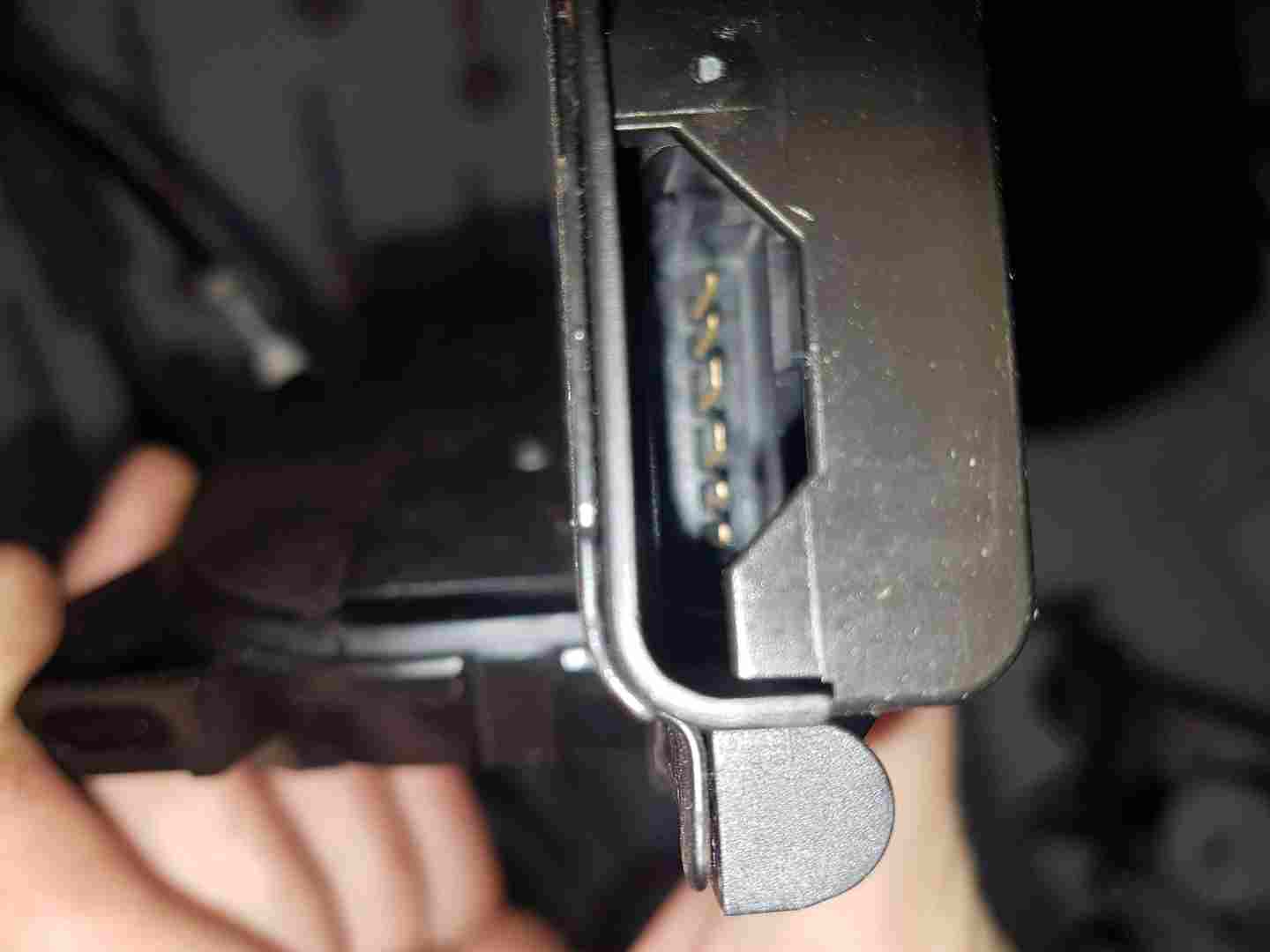 Thumb 3 Renault Clio MK4 2013-2019 Drivers OSR Rear Door Lock Mechanism 6 pin 825001873R