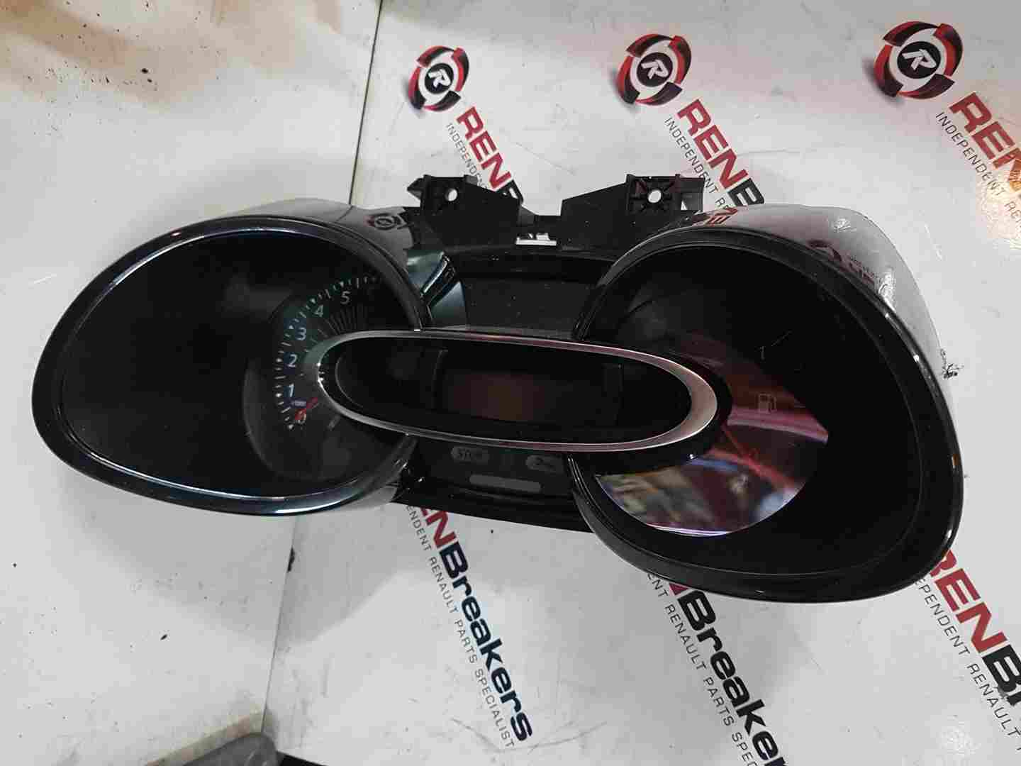 Thumb 3 Renault Clio MK4 2013-2019 Instrument Panel Dials Clocks RED Arms 248106279R