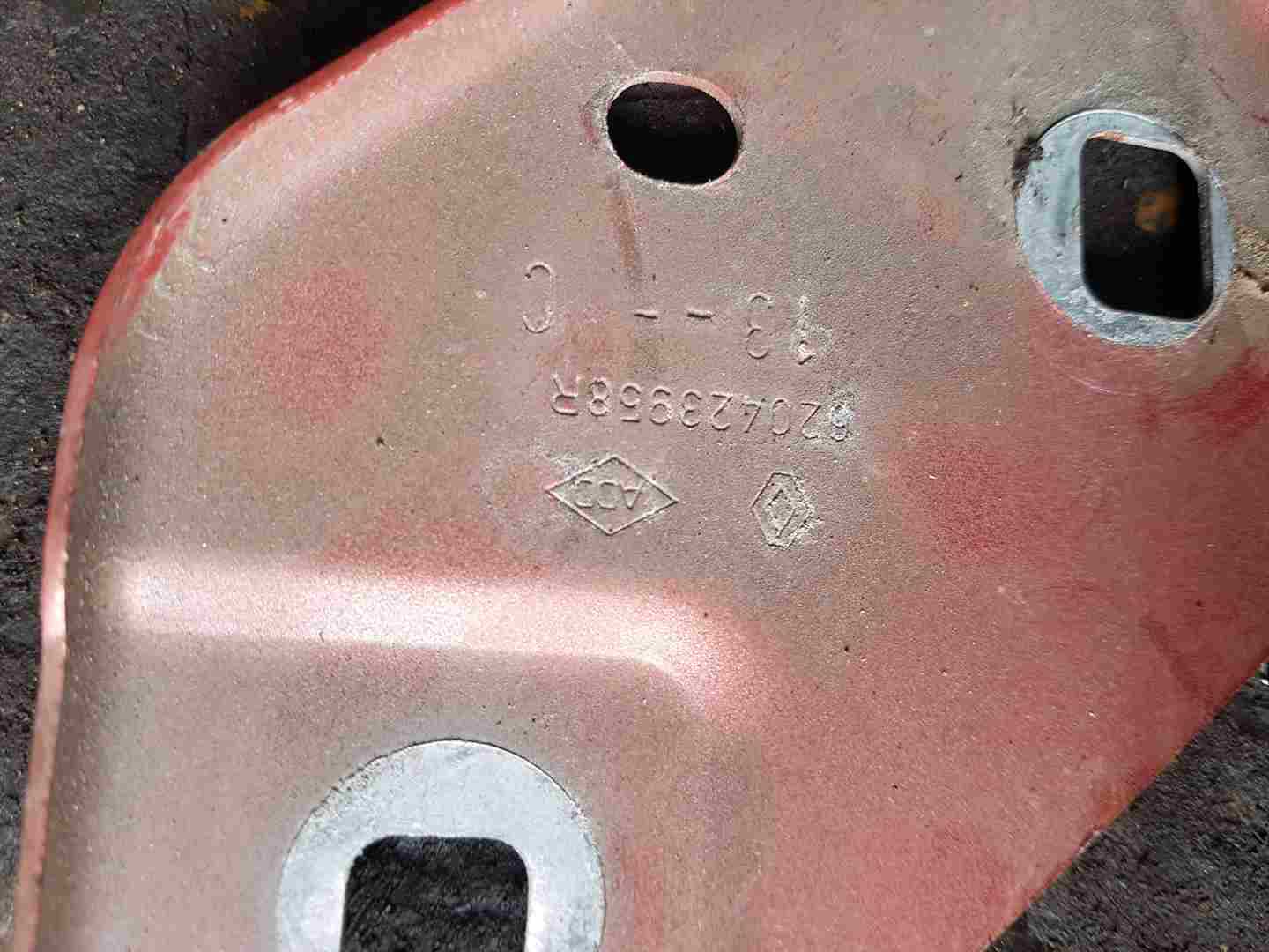 Renault Clio MK4 2013-2019 Passenger NSF Front Bumper Support Brackets RED Set