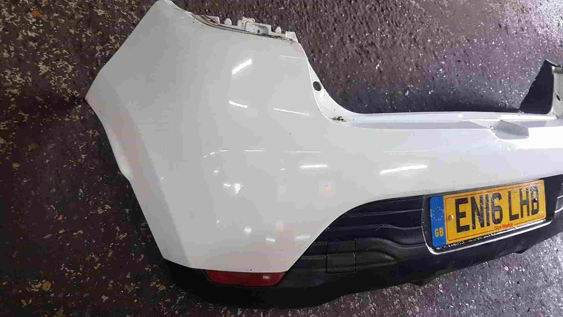 Thumb 8 Renault Clio MK4 2013-2019 Rear Bumper White Ov369