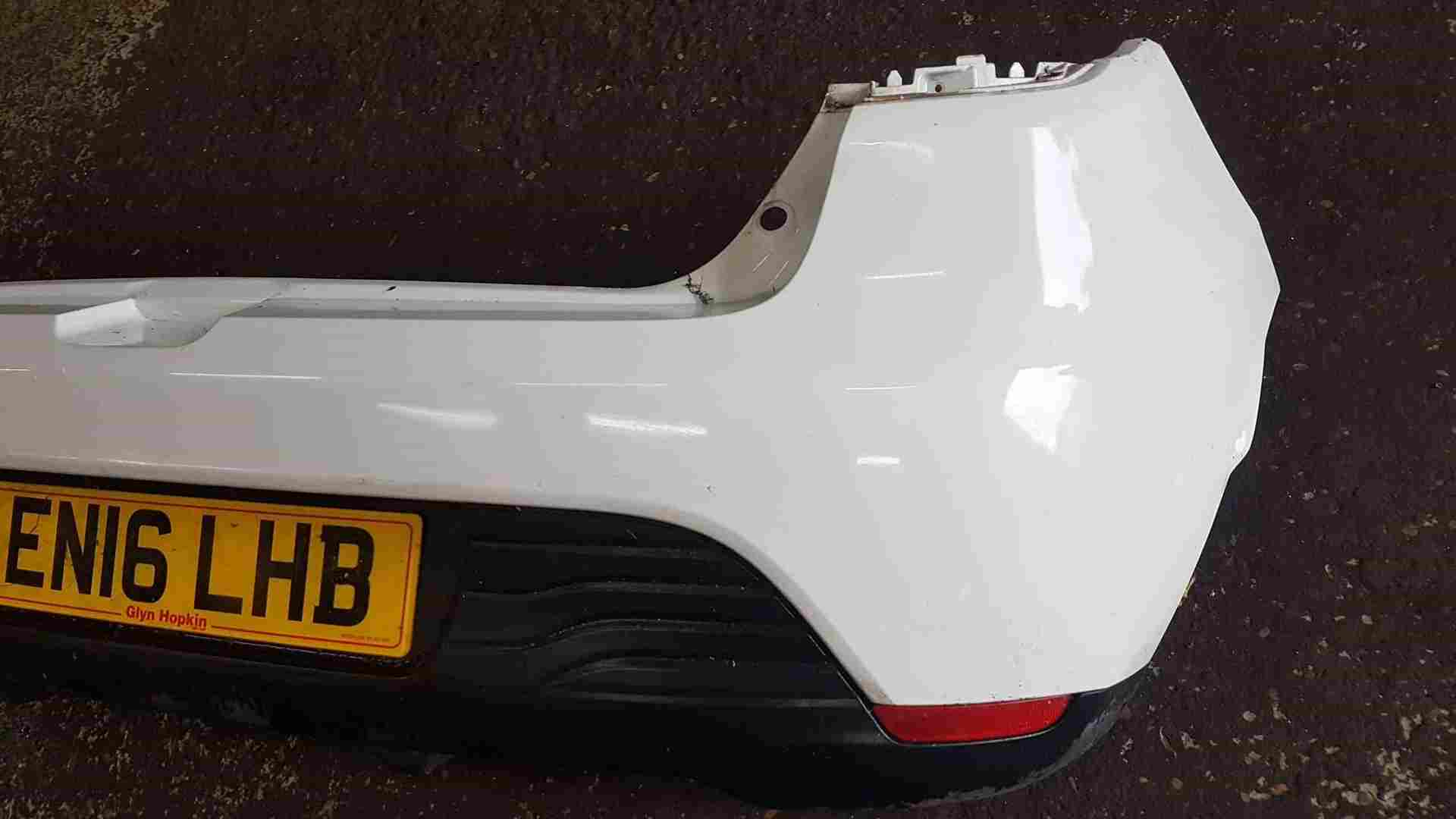 Thumb 6 Renault Clio MK4 2013-2019 Rear Bumper White Ov369