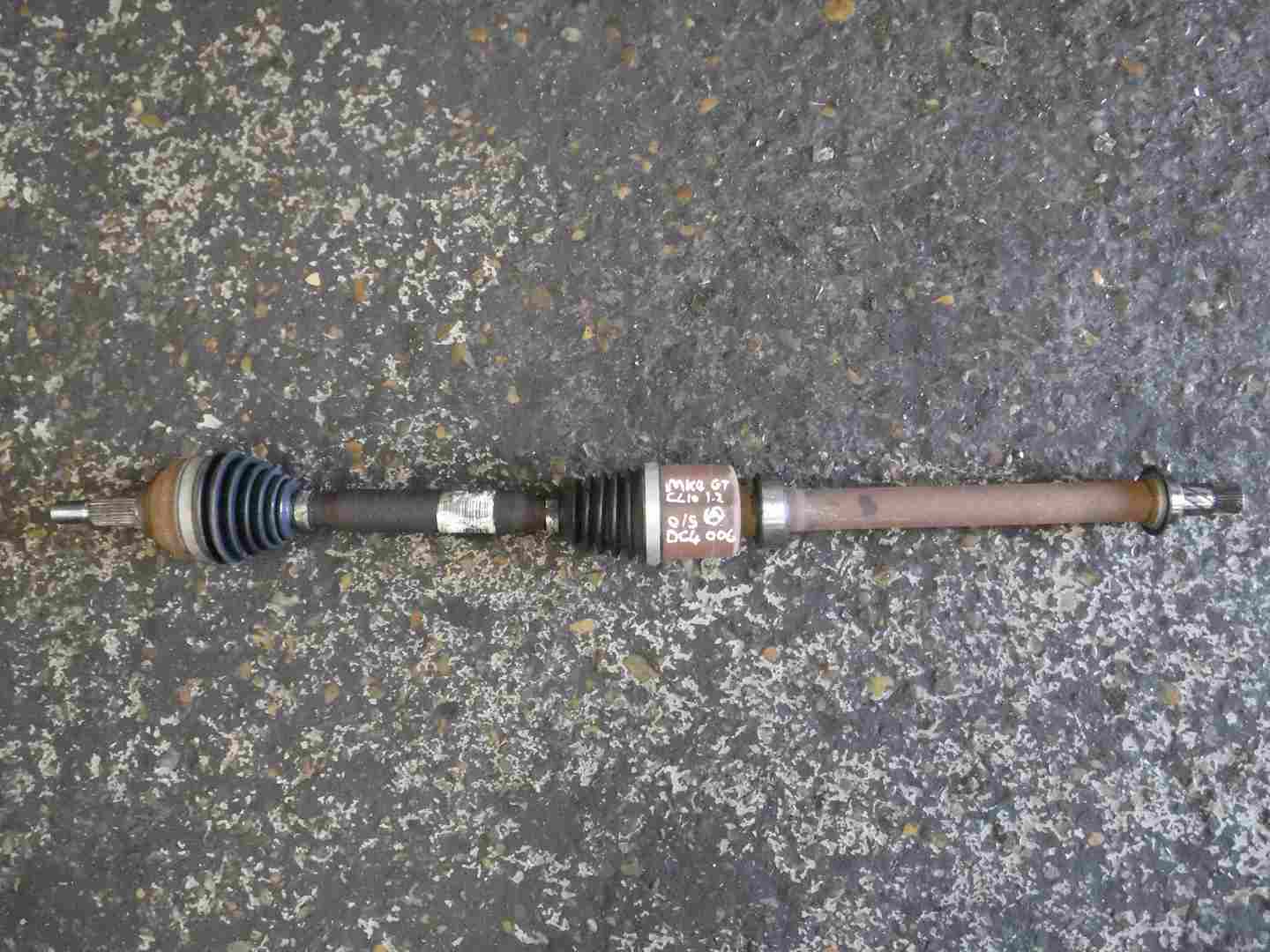 Renault Clio MK4 2013-2019 1.2 GT Turbo Drivers OSF Front Driveshaft Auto