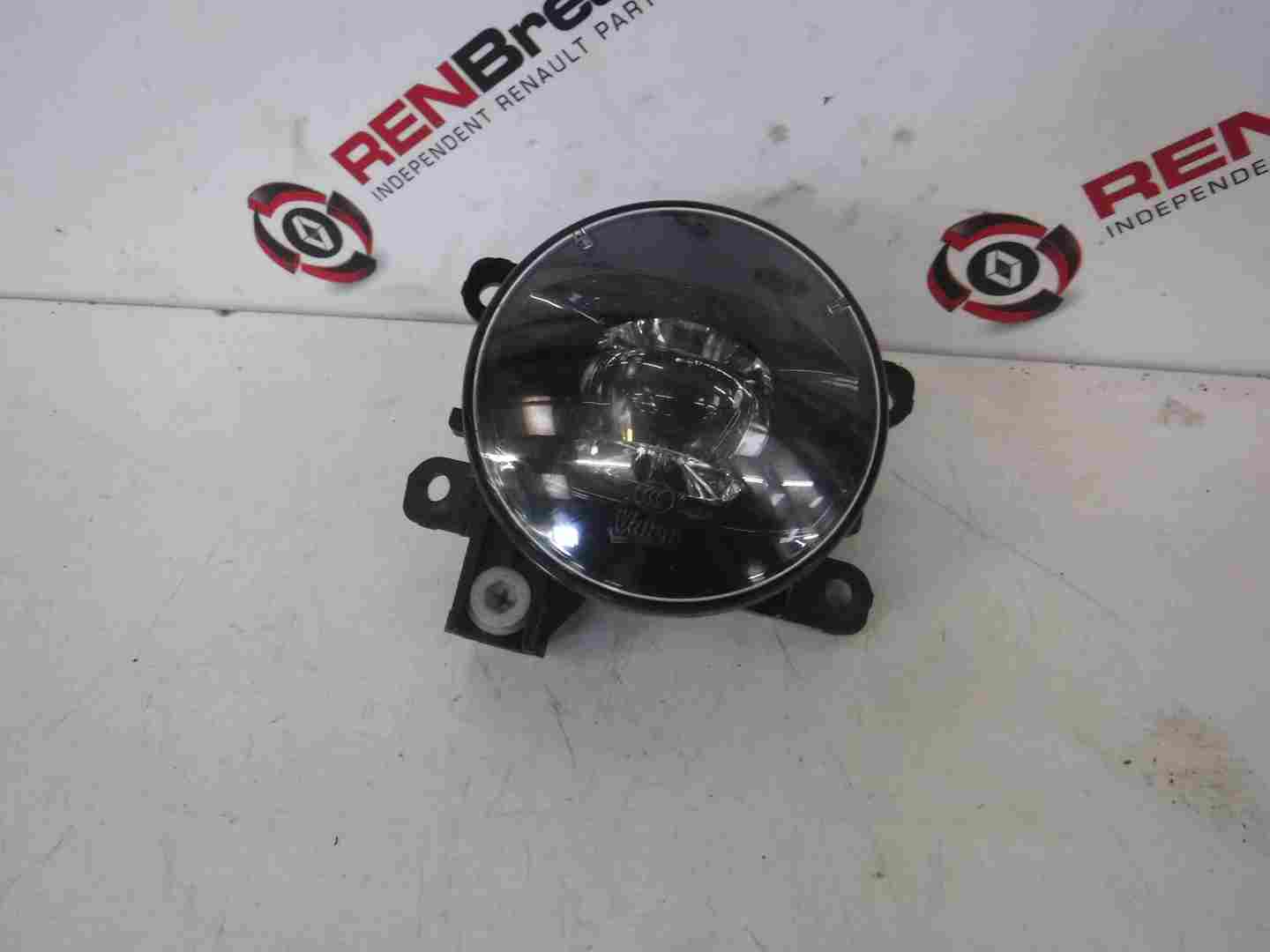 Renault Clio MK4 2017-2018 Passenger NSF Front Fog Light Black Backing