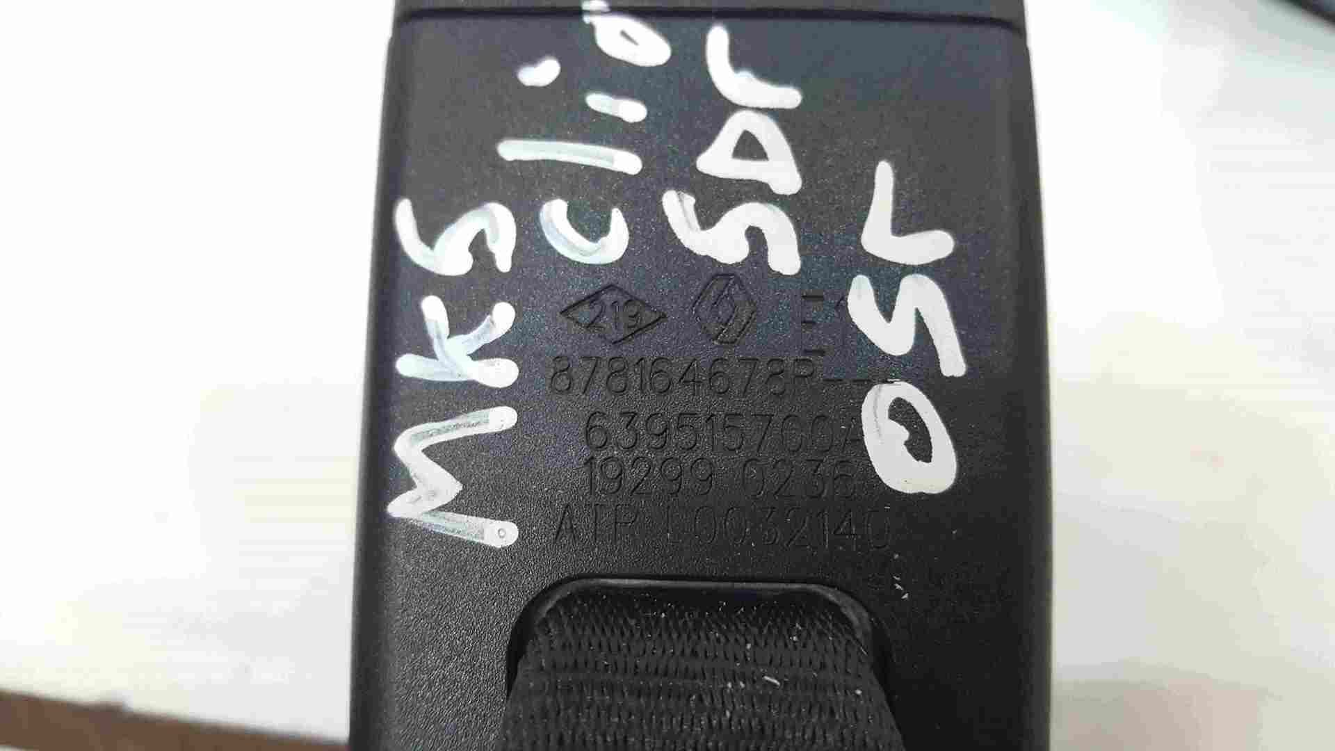 Thumb 3 Renault Clio MK5 2019-2021 Drivers OSR Rear Seat Belt Buckle Clip 878164678R