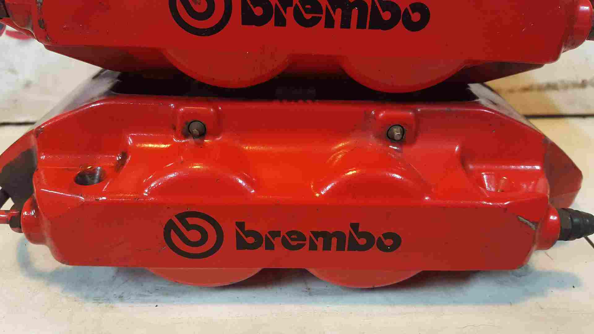 Thumb 6 Renault Clio Sport 2005-2012 197 200 2.0 Brembo Front Brake Calipers Pair RED 