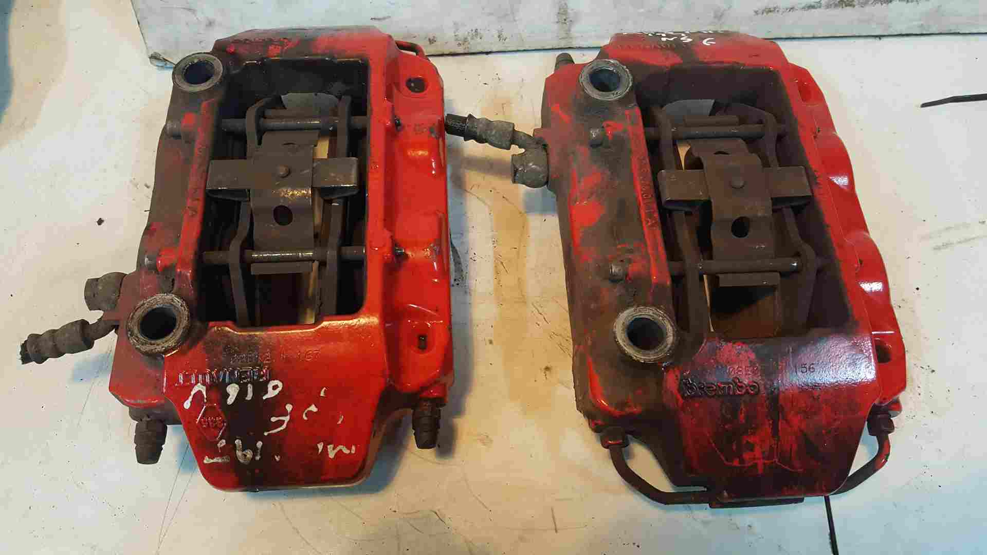 Thumb 5 Renault Clio Sport 2005-2012 197 200 2.0 Brembo Front Brake Calipers Pair RED 