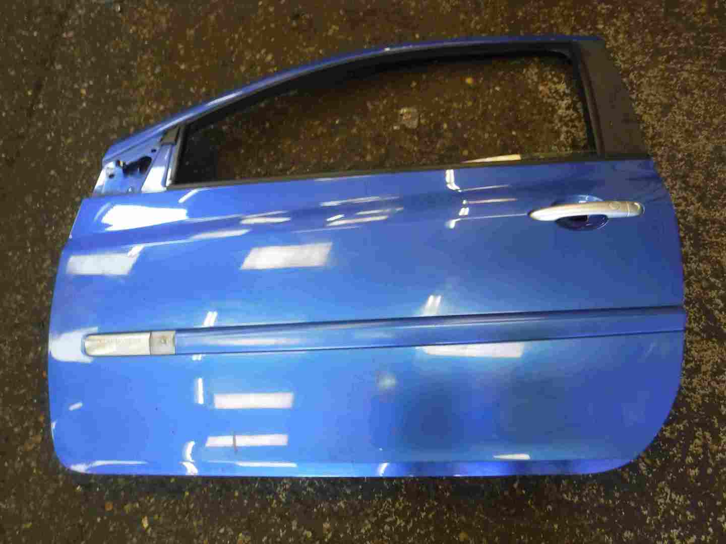 Renault Clio Sport 2005-2012 197 200 Passenger NSF Front Door Blue TERNC