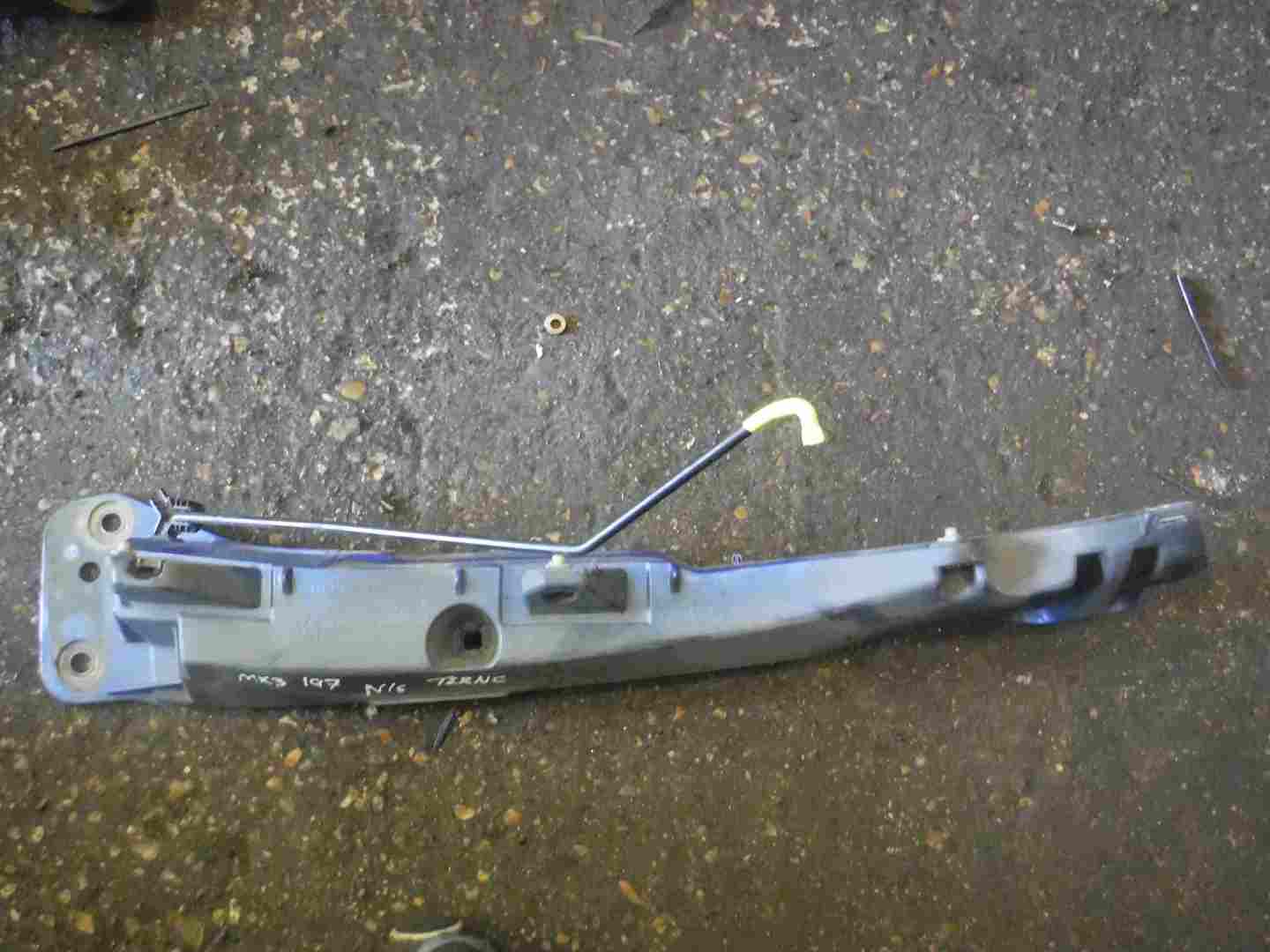 Renault Clio Sport 2005-2012 200 Passenger NS Wing Support Bracket Blue TERNC