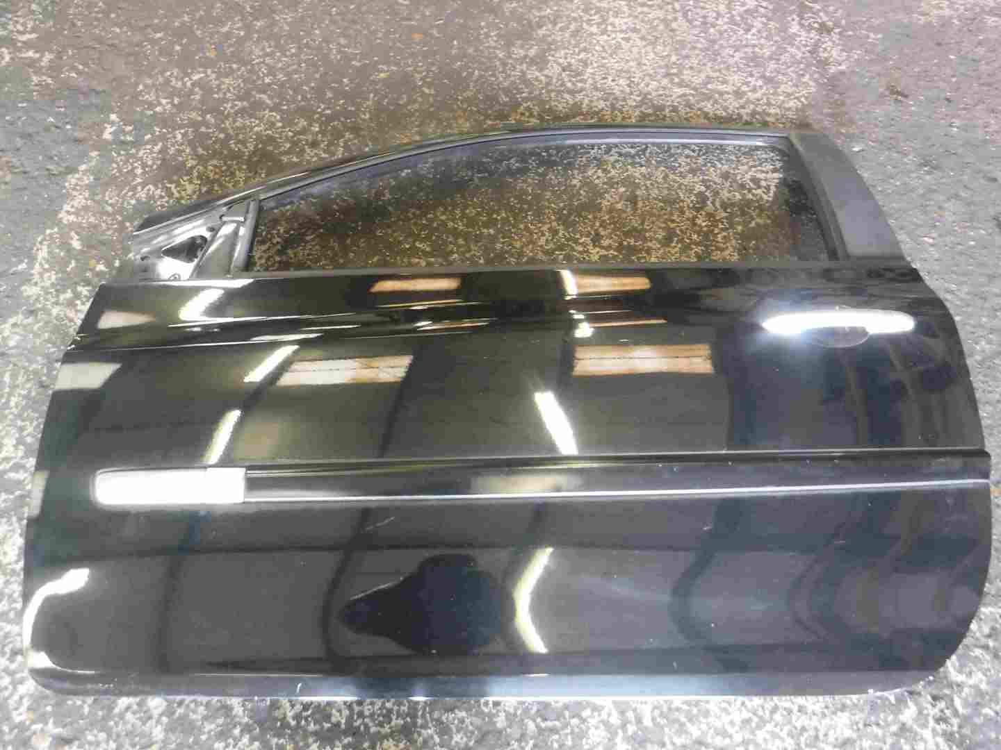 Renault Clio Sport 2005-2012 197 Passengerr NSF Front Door Black TEGNA