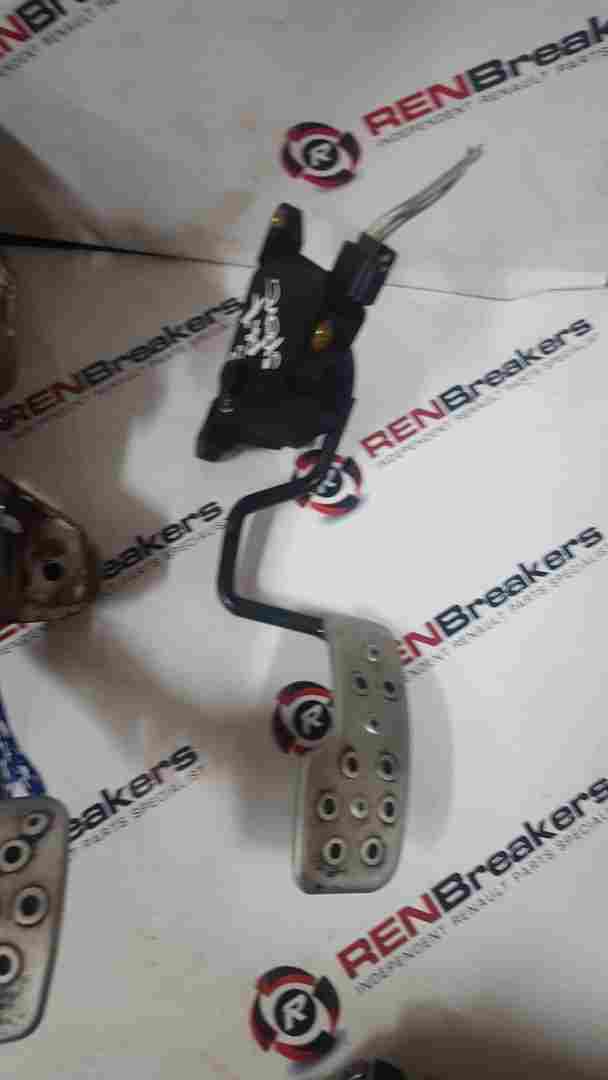 Renault Clio Sport 2009-2012 200 2.0 16V Brake Accelerator Clutch Pedals SET